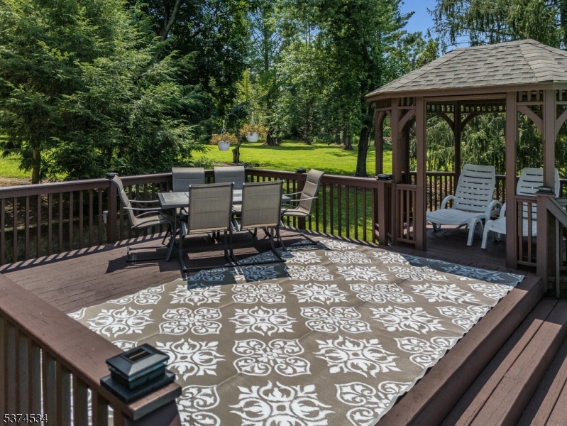 Readington Twp., New Jersey, 08853, United States, 3 Bedrooms Bedrooms, ,3 BathroomsBathrooms,Residential,For Sale,1903743