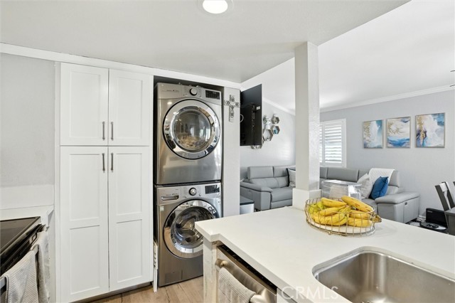 Mission Viejo, California, 92691, United States, 2 Bedrooms Bedrooms, ,2 BathroomsBathrooms,Residential,For Sale,1983391