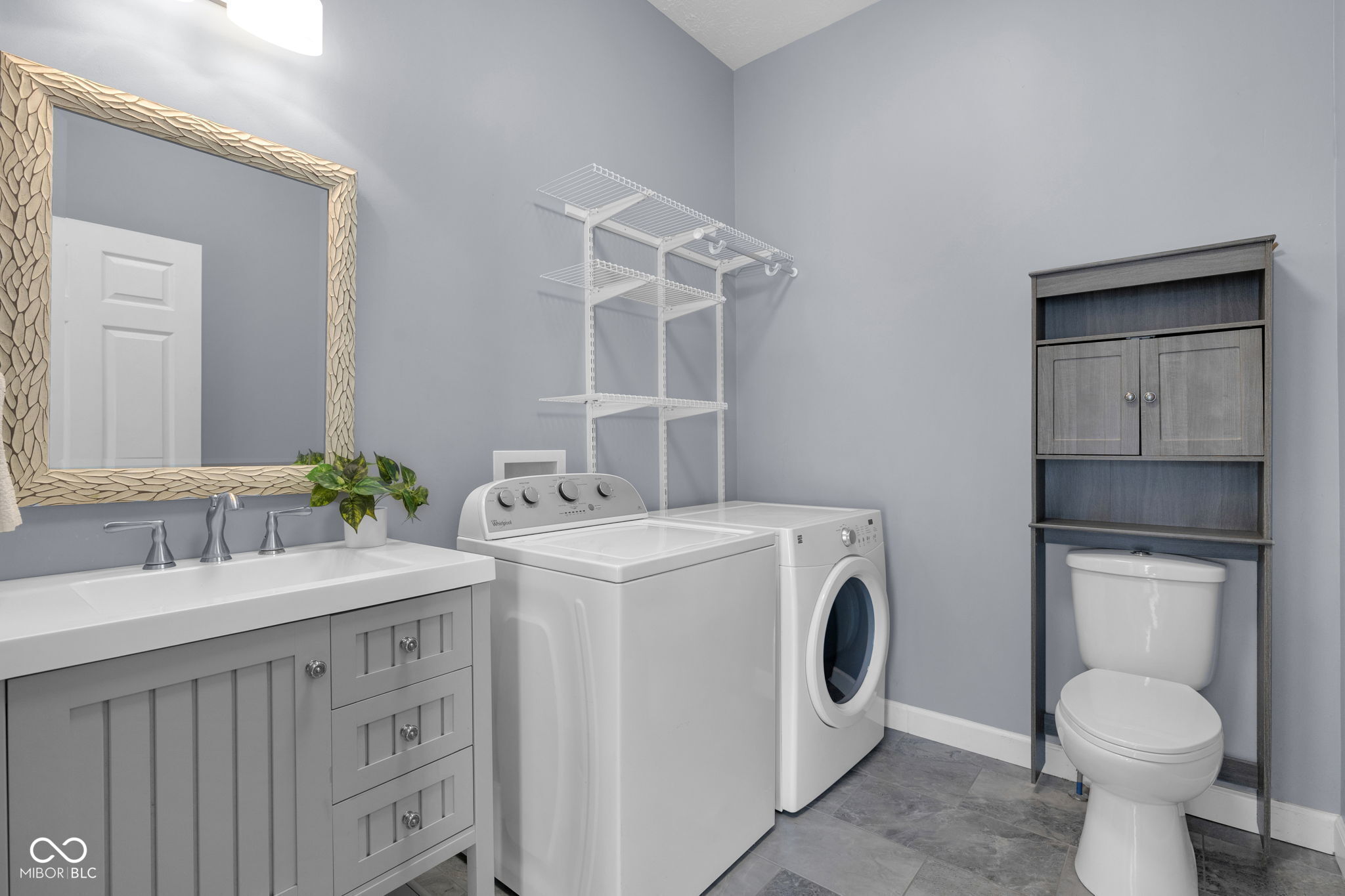 Indianapolis, Indiana, 46203, United States, ,Residential,For Sale,2010701