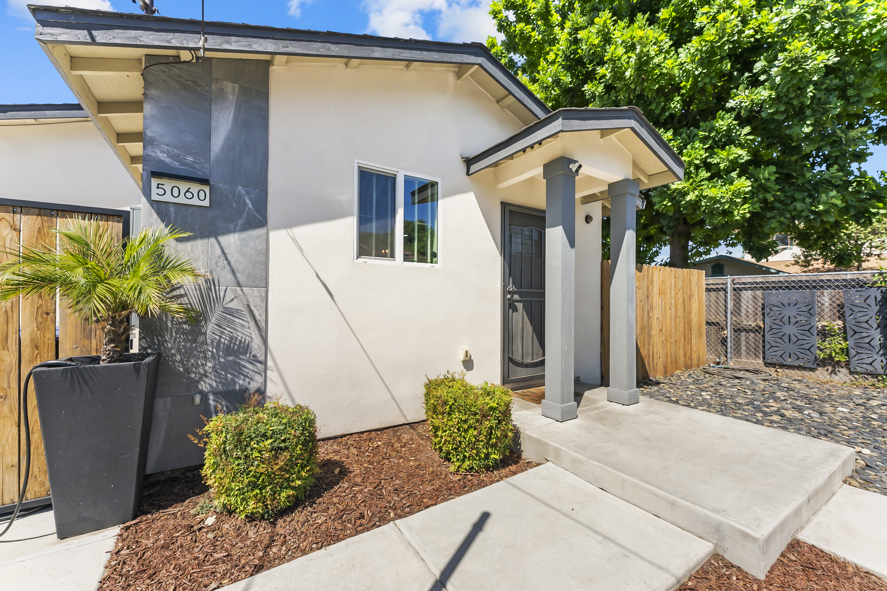  5060 Mendocino Boulevard, Sacramento, CA 95820 - 物件實景