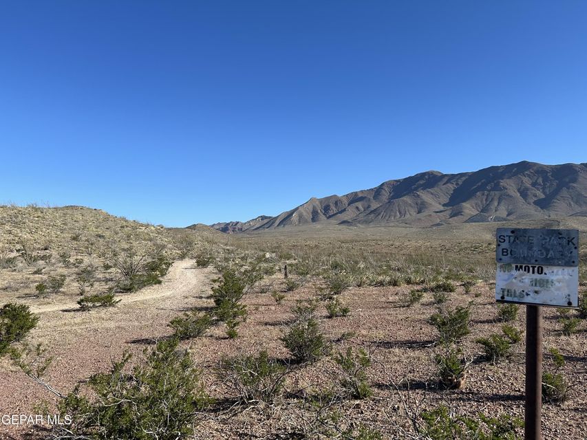 El Paso, Texas, 79912, United States, 4 Bedrooms Bedrooms, ,3 BathroomsBathrooms,Residential,For Sale,1997746