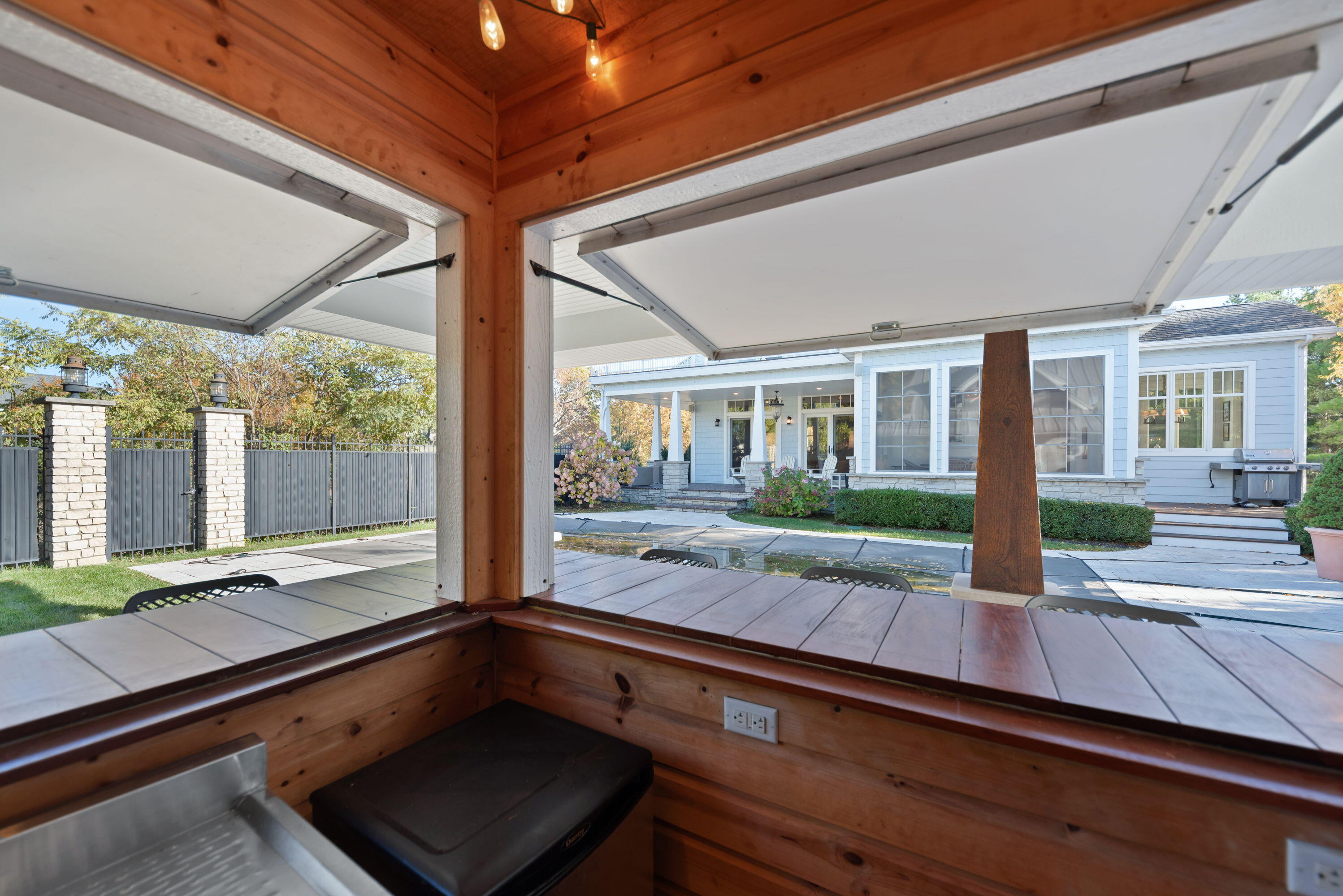 New Buffalo, Michigan, 49117, United States, 6 Bedrooms Bedrooms, ,5 BathroomsBathrooms,Residential,For Sale,1989502