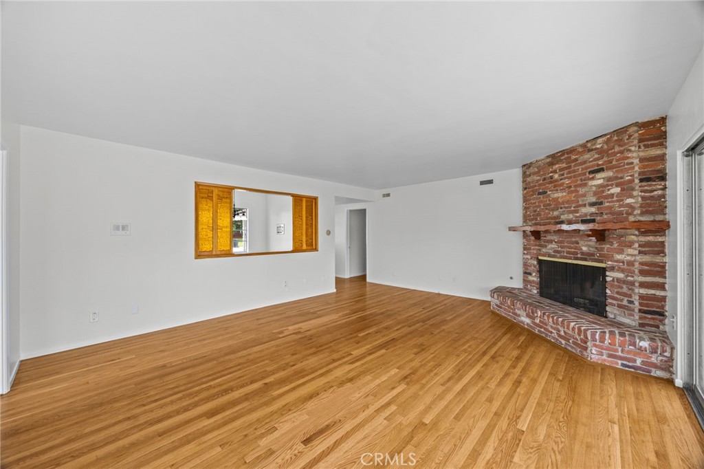 West Covina, California, 91791, United States, 3 Bedrooms Bedrooms, ,2 BathroomsBathrooms,Residential,For Sale,2038874