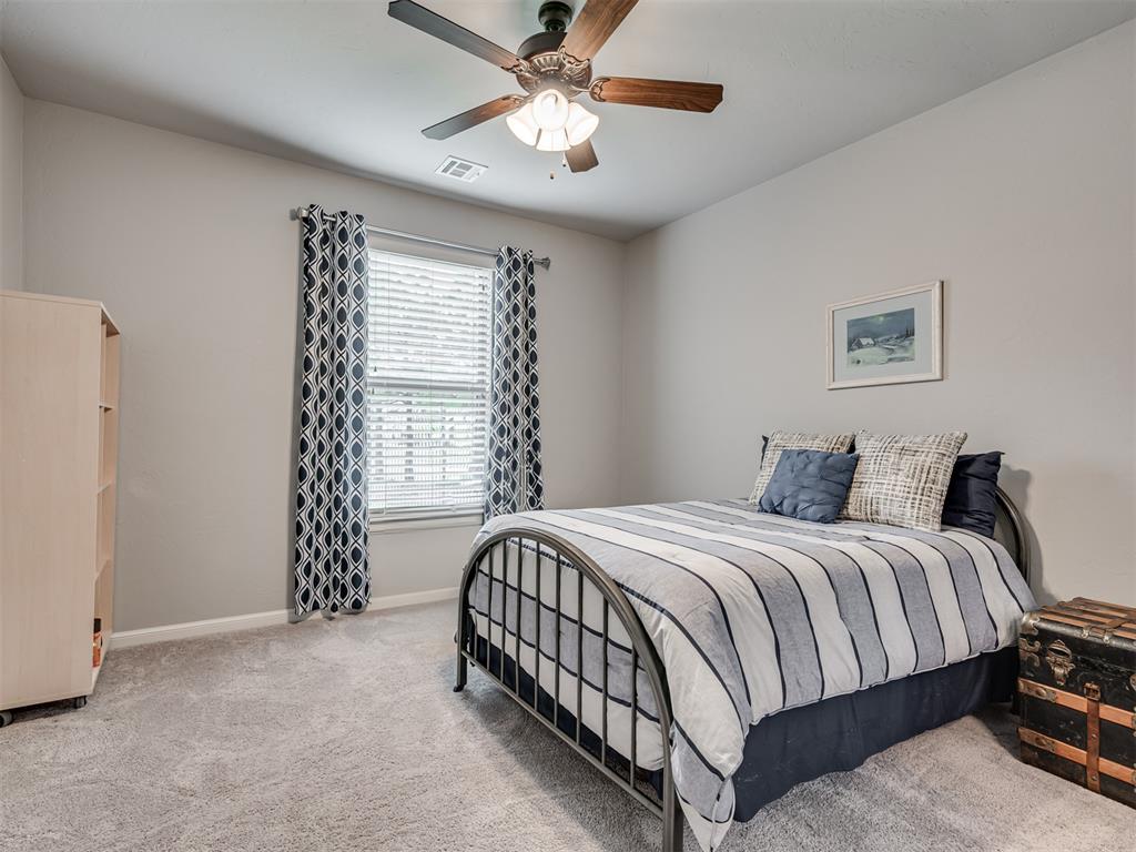 Mustang, Oklahoma, 73064, United States, 4 Bedrooms Bedrooms, ,4 BathroomsBathrooms,Residential,For Sale,1908407