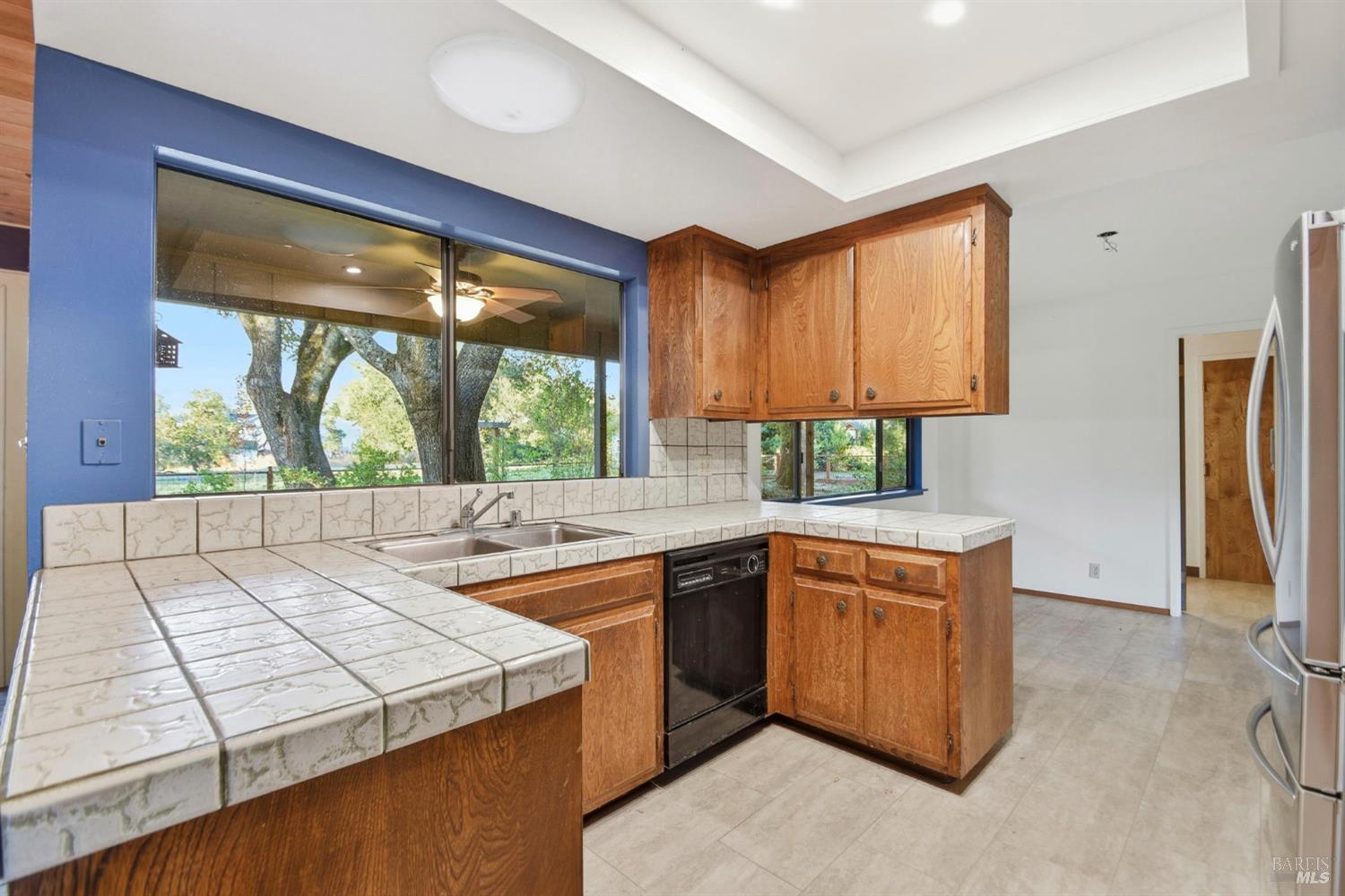 Glen Ellen, California, 95442, United States, 3 Bedrooms Bedrooms, ,3 BathroomsBathrooms,Residential,For Sale,1989437