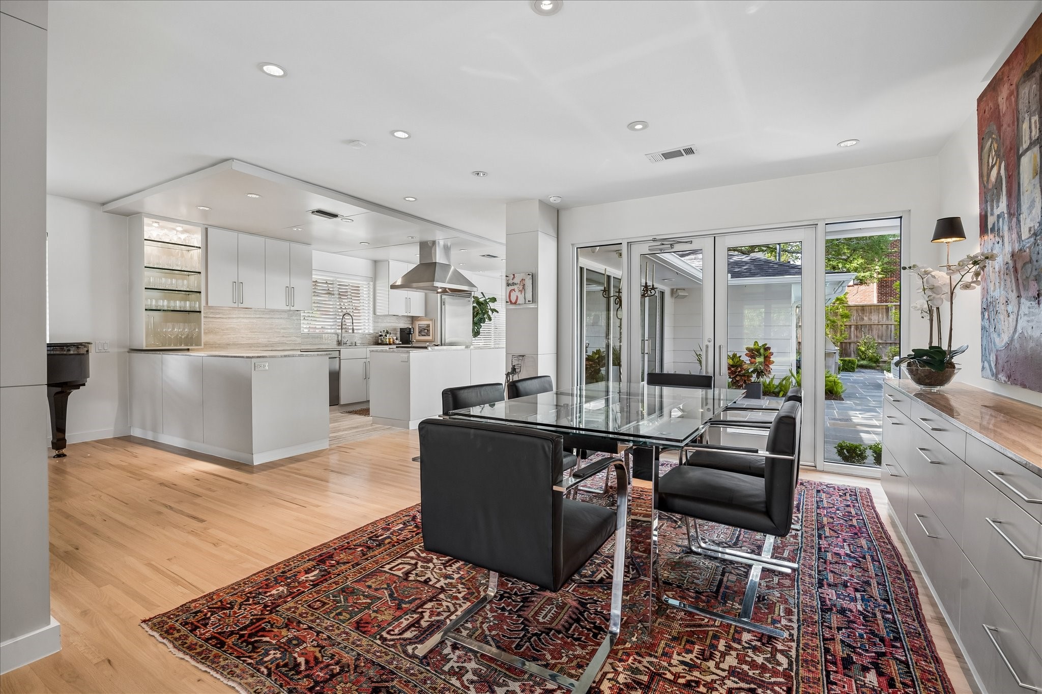  4114 Whitman Street - 物件實景