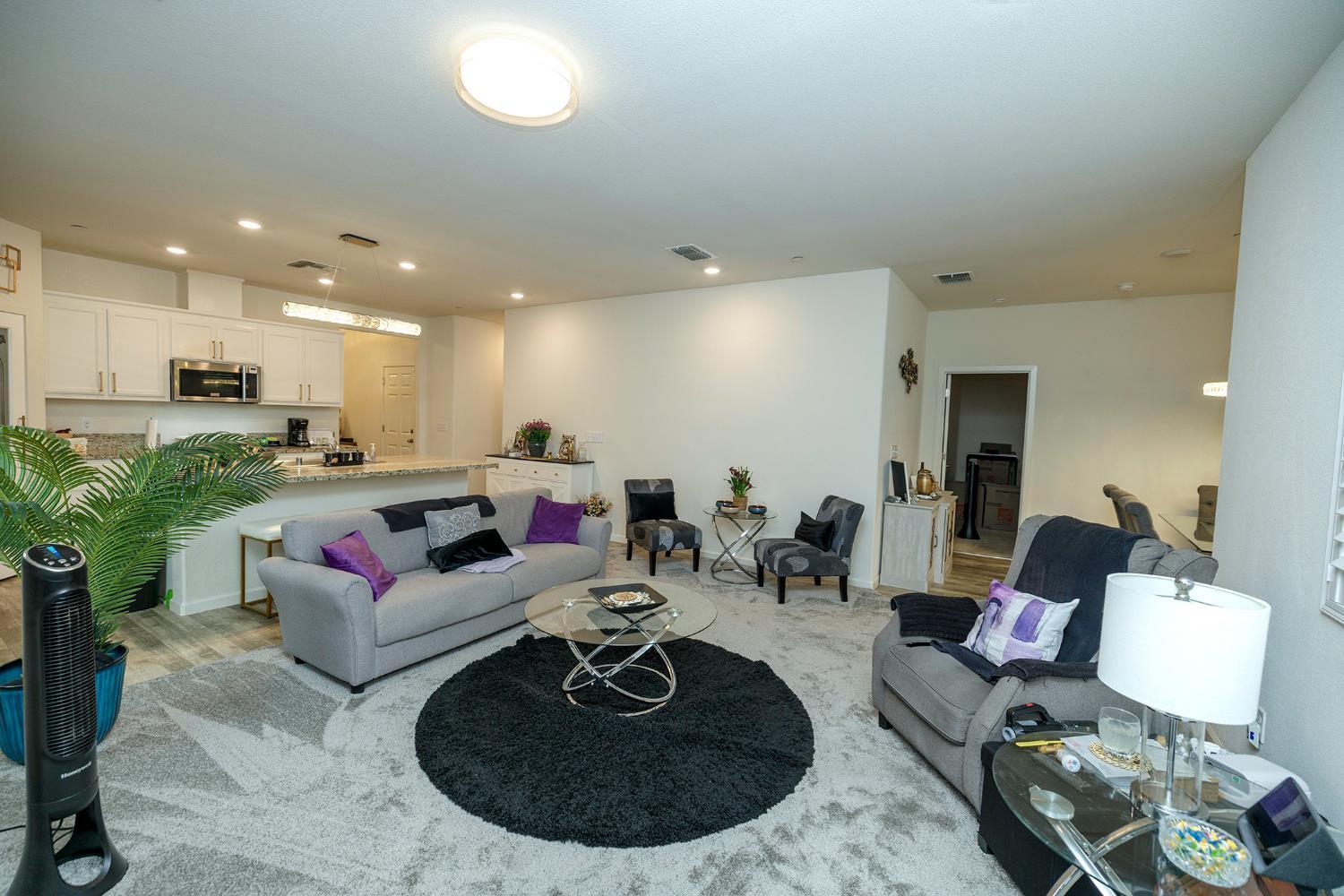 Modesto, California, 95355, United States, 3 Bedrooms Bedrooms, ,2 BathroomsBathrooms,Residential,For Sale,1998691