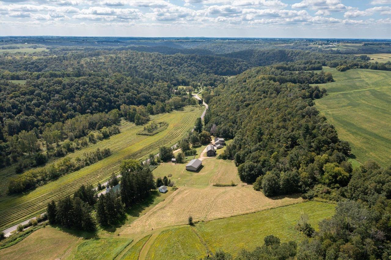 Westby, Wisconsin, 54667, United States, 3 Bedrooms Bedrooms, ,3 BathroomsBathrooms,Residential,For Sale,1977148