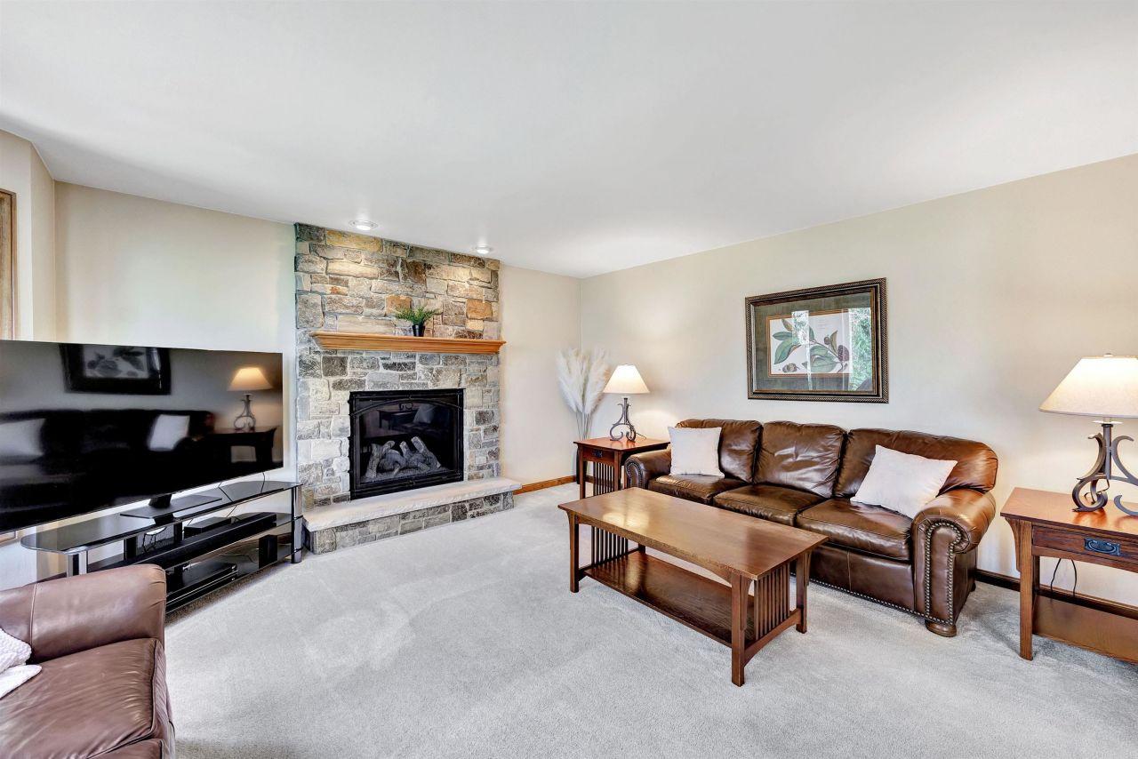 GREEN BAY, Wisconsin, 54313, United States, 4 Bedrooms Bedrooms, ,3 BathroomsBathrooms,Residential,For Sale,1818283