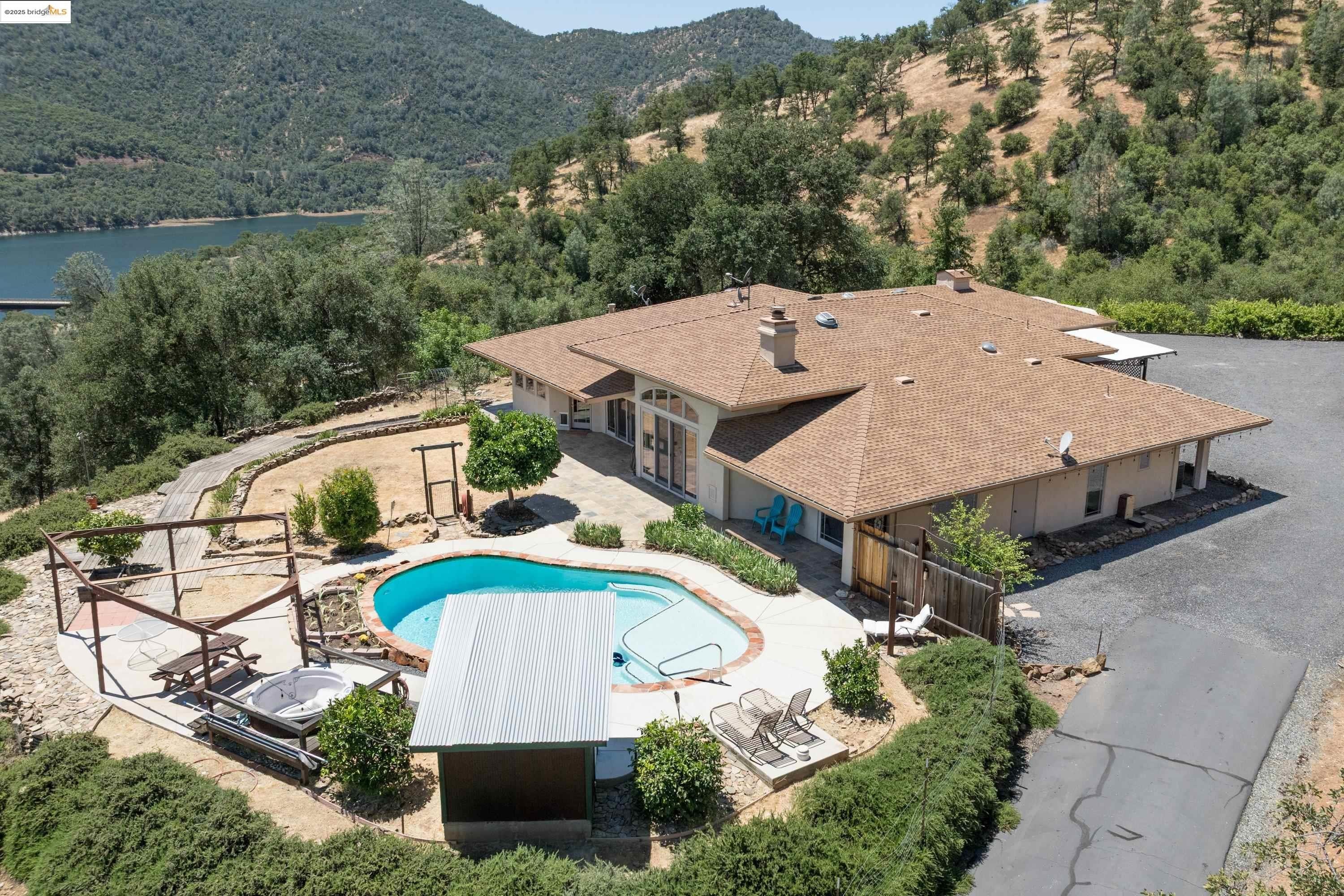 Jamestown, California, 95327, United States, 3 Bedrooms Bedrooms, ,2 BathroomsBathrooms,Residential,For Sale,1826217
