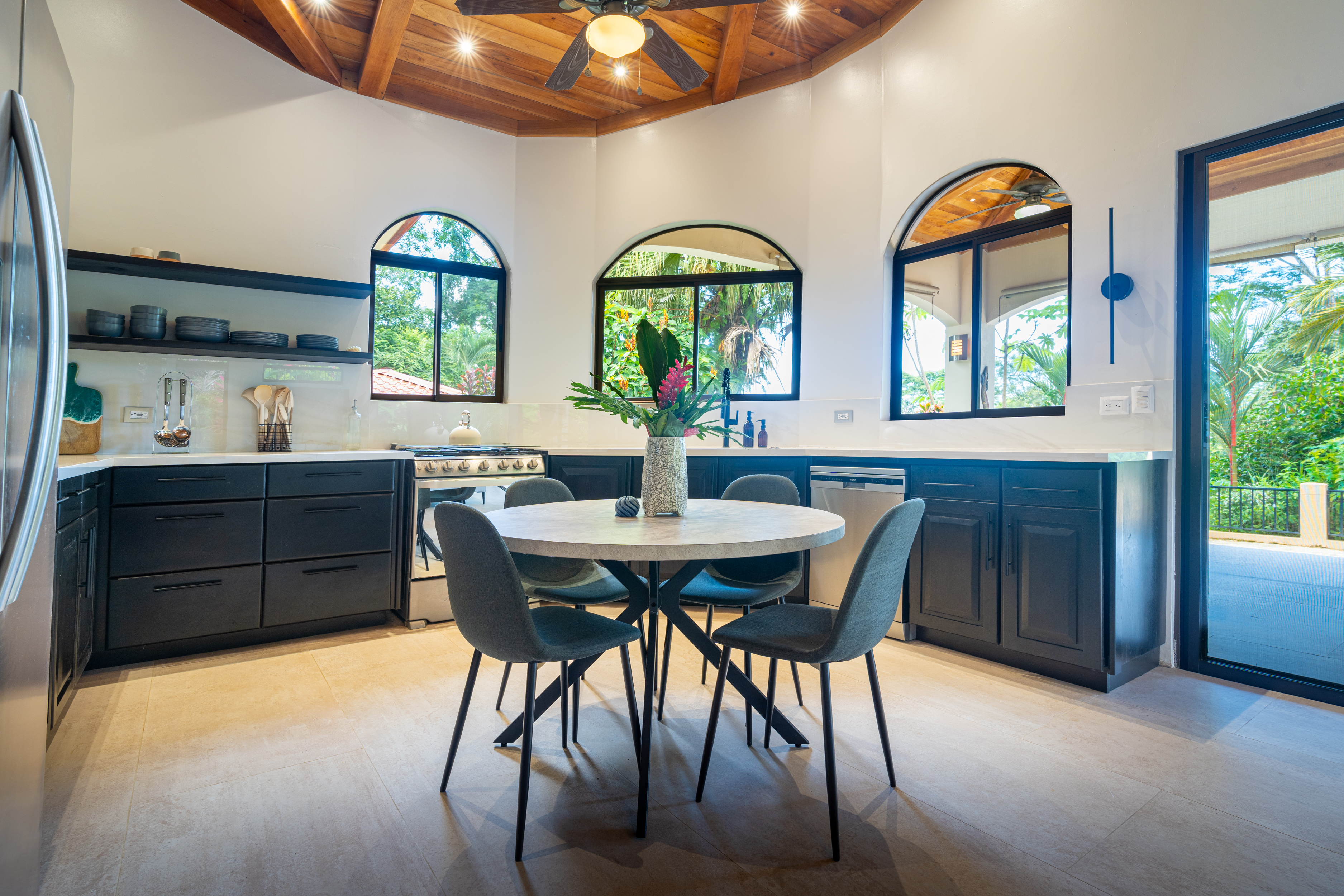 Ojochal, Puntarenas, 60504, CR, 3 Bedrooms Bedrooms, ,2 BathroomsBathrooms,Residential,For Sale,2003278