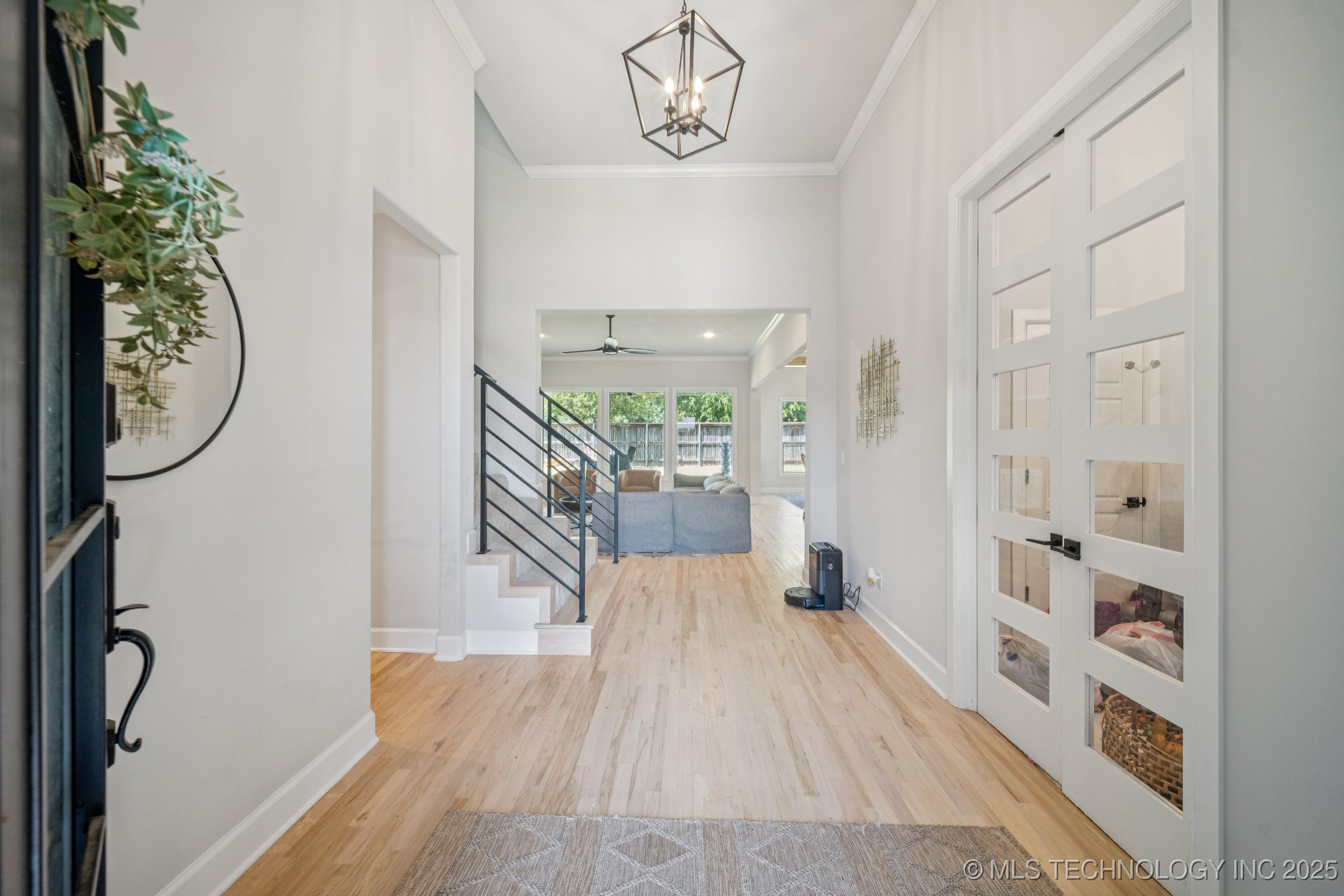 Broken Arrow, Oklahoma, 74011, United States, 5 Bedrooms Bedrooms, ,3 BathroomsBathrooms,Residential,For Sale,1898814