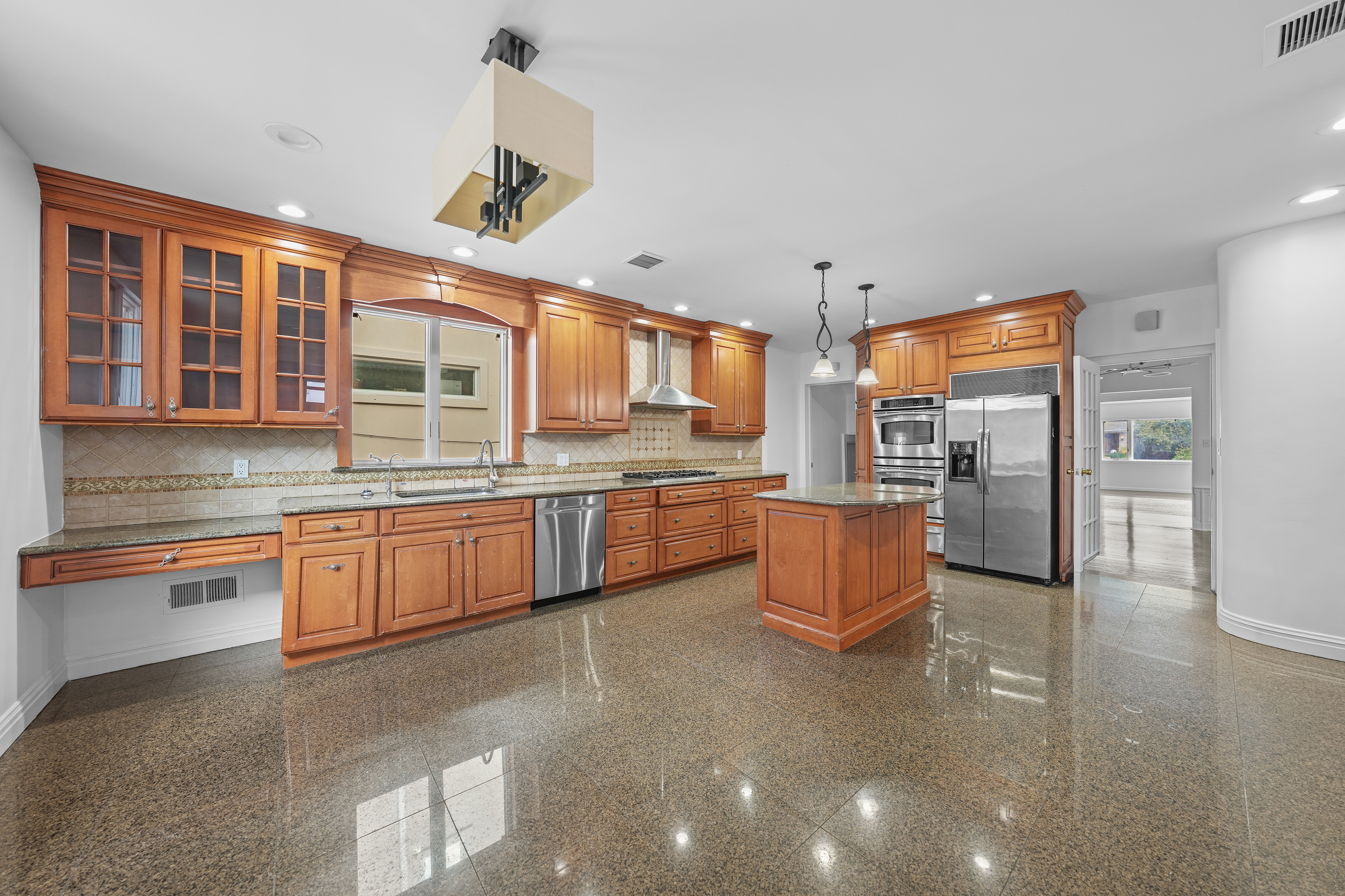 Brooklyn, New York, 11210, United States, 4 Bedrooms Bedrooms, ,4 BathroomsBathrooms,Residential,For Sale,1981827