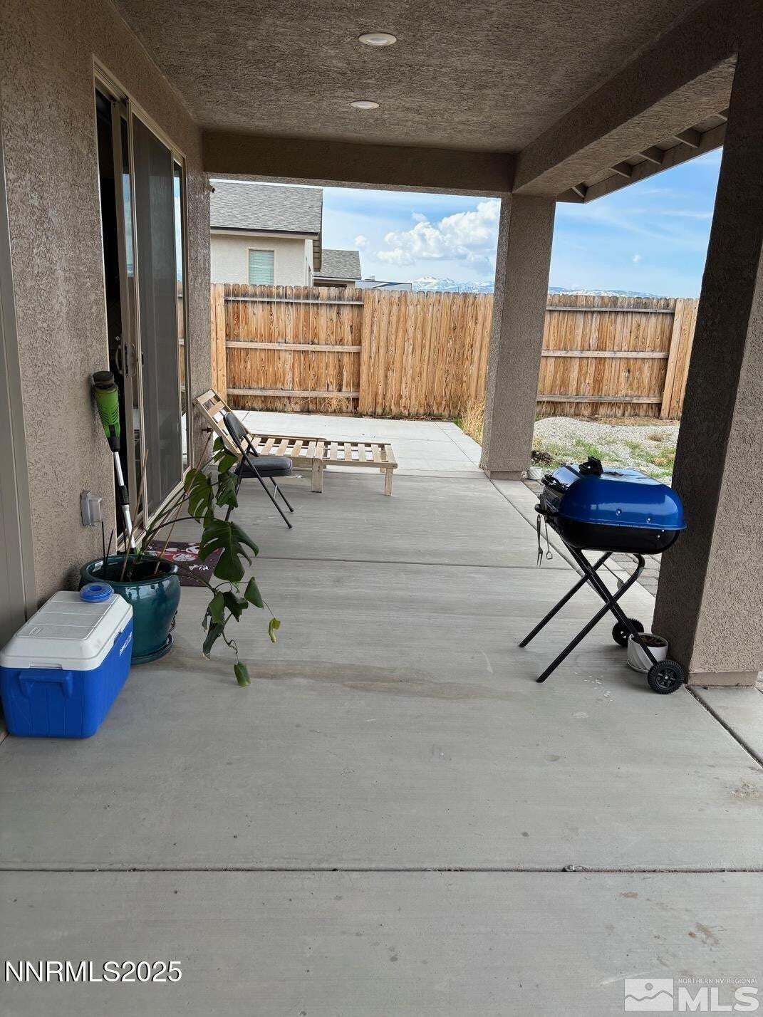 Sparks, Nevada, 89441, United States, 4 Bedrooms Bedrooms, ,3 BathroomsBathrooms,Residential,For Sale,1995545