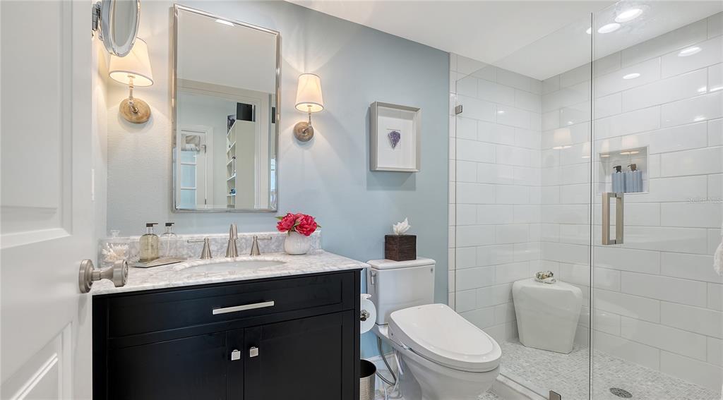 Longboat Key, Florida, 34228, United States, 3 Bedrooms Bedrooms, ,4 BathroomsBathrooms,Residential,For Sale,1777241