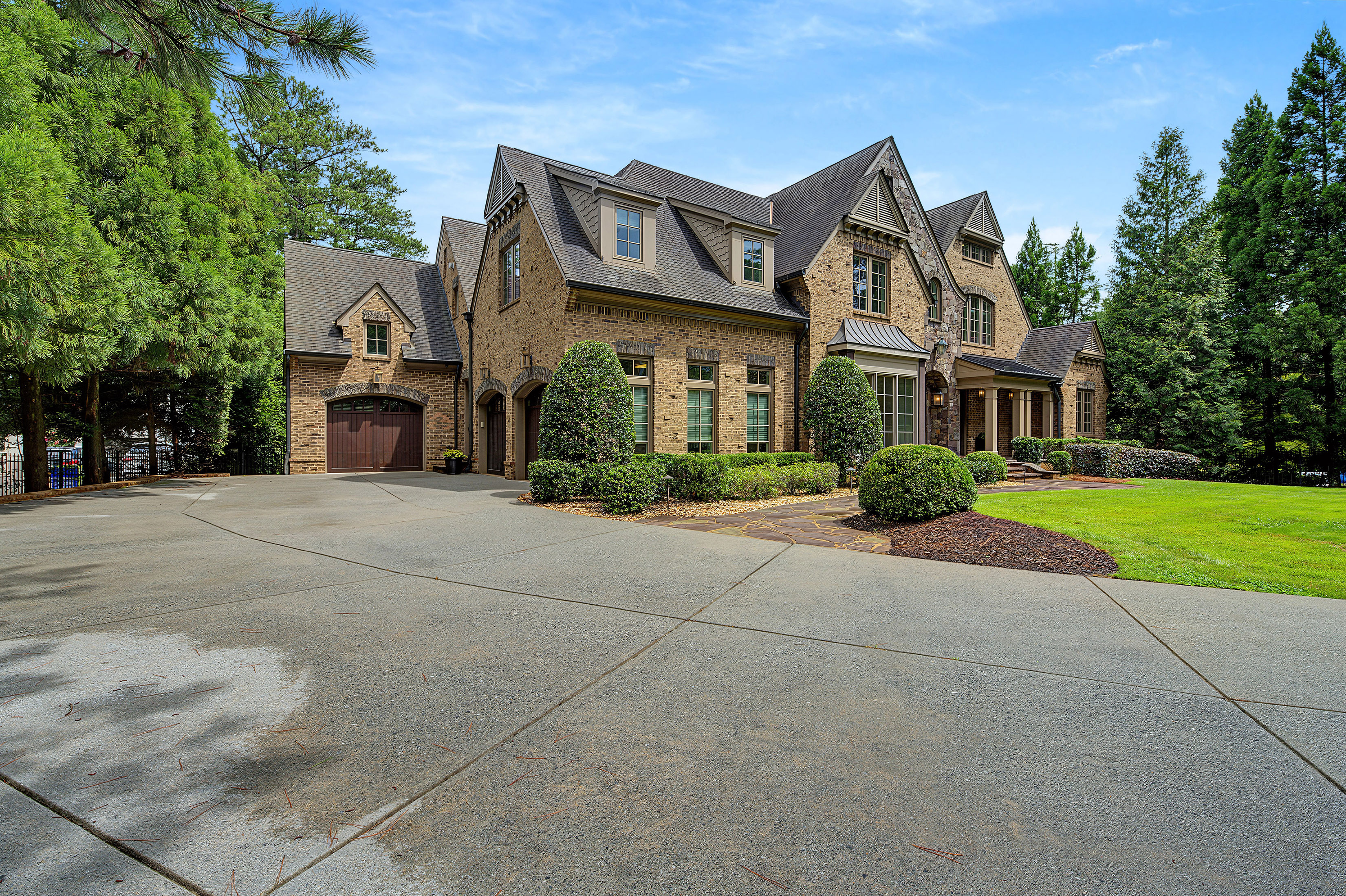  Exceptional Fully Gated Estate Near Chastain Park - 物件實景