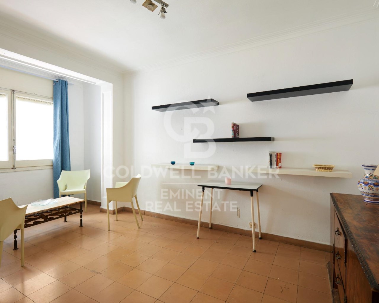 Barcelona, Catalonia, ES, 5 Bedrooms Bedrooms, ,2 BathroomsBathrooms,Residential,For Sale,1784996