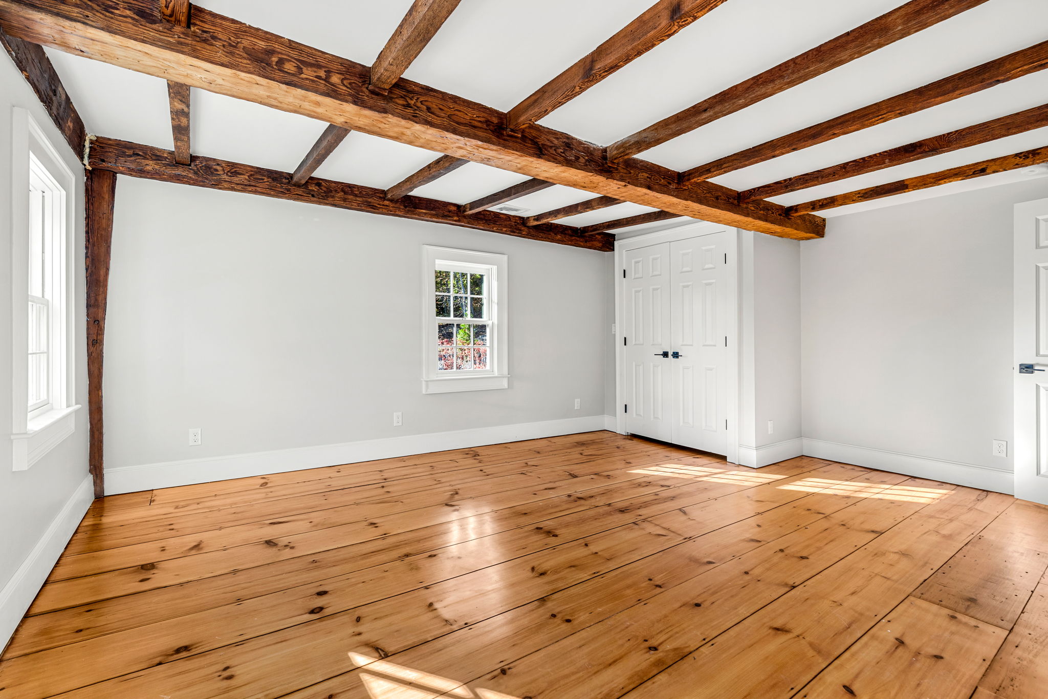  201 Elm, Amesbury, MA, 01913 - 物件實景