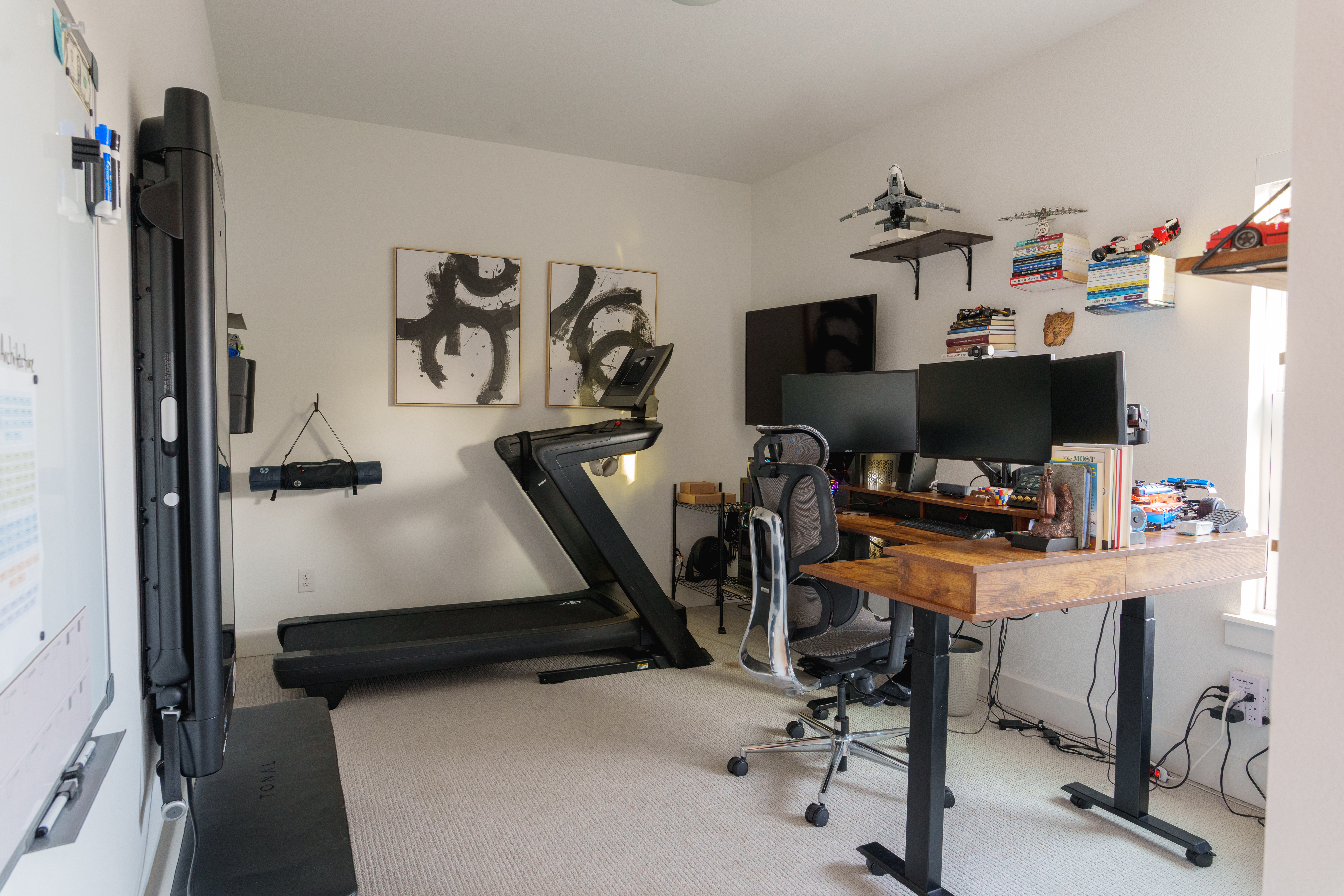  A 2021 modern on a fully gated corner lot near Trinity Groves - 物件實景