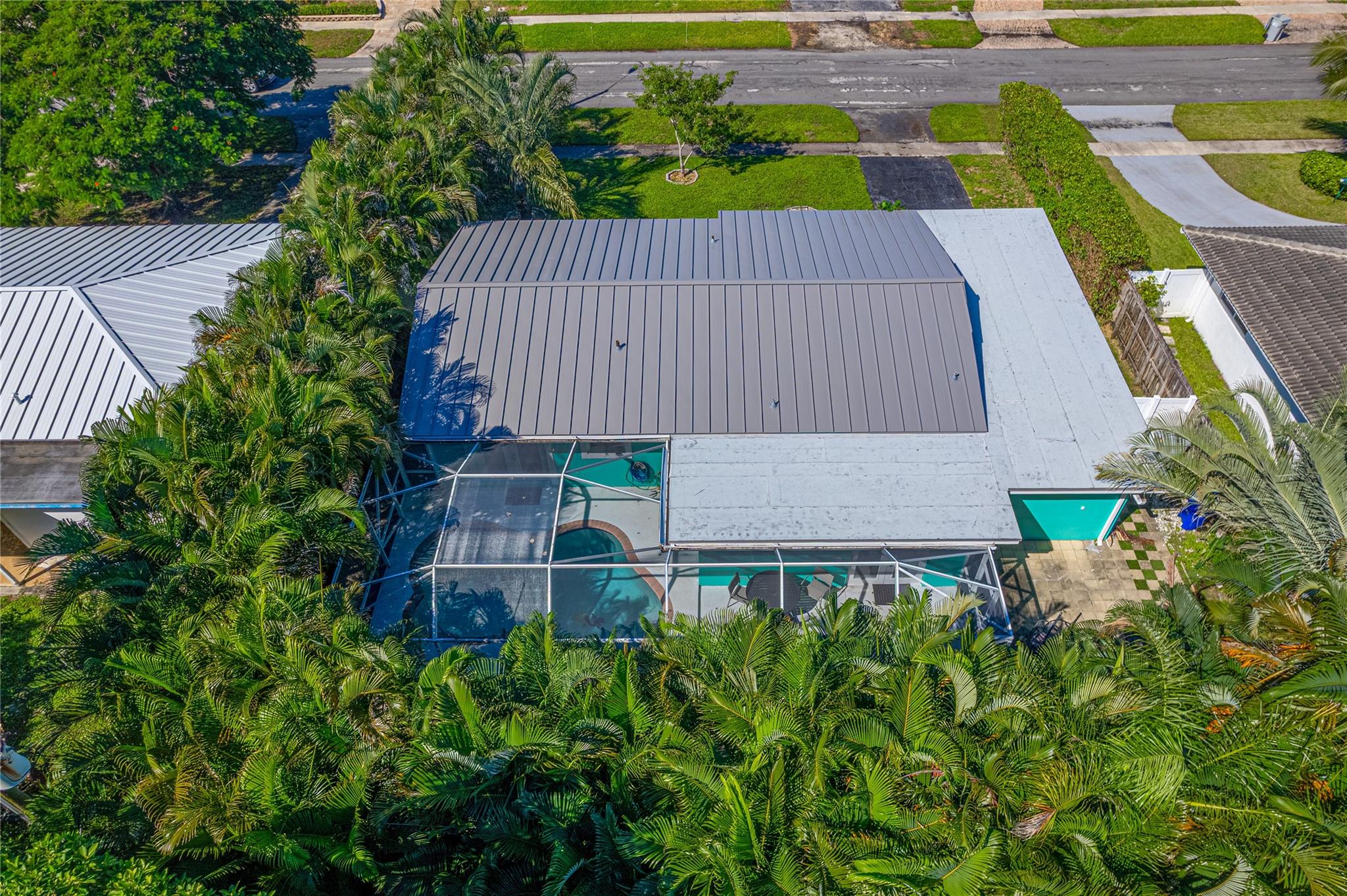 Pompano Beach, Florida, 33062, United States, 2 Bedrooms Bedrooms, ,2 BathroomsBathrooms,Residential,For Sale,1978458