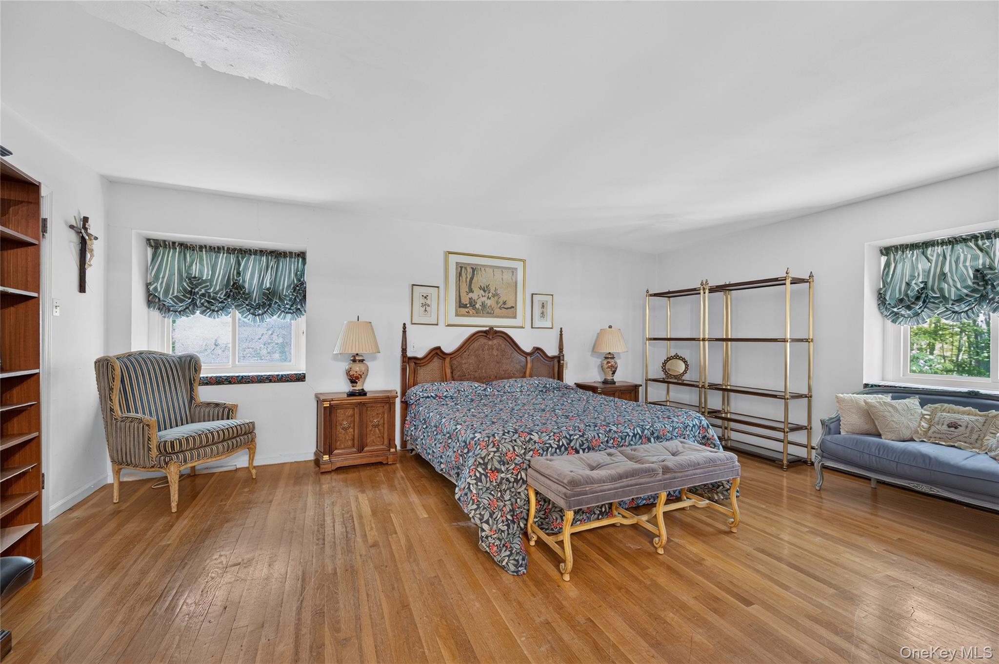  44 Koenig Drive, Oyster Bay Cove, NY, 11771 - 物件實景
