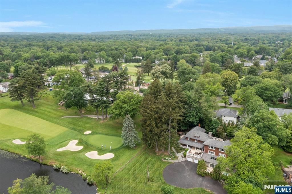 Ramsey, New Jersey, 07446, United States, 6 Bedrooms Bedrooms, ,5 BathroomsBathrooms,Residential,For Sale,1847263