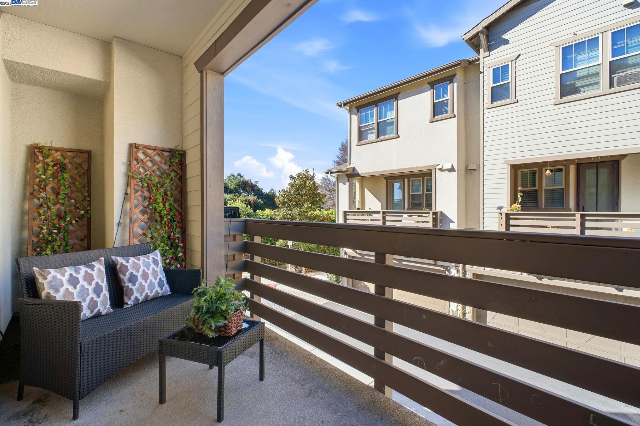 Fremont, California, 94539, United States, 3 Bedrooms Bedrooms, ,3 BathroomsBathrooms,Residential,For Sale,1995689