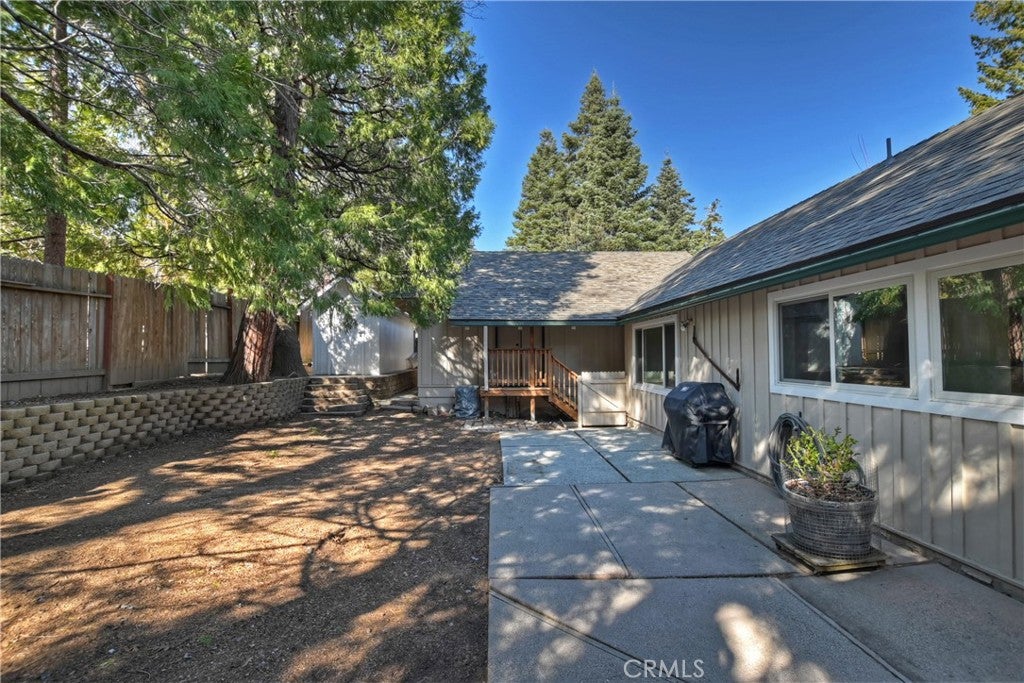 Lake Arrowhead, California, 92352, United States, 4 Bedrooms Bedrooms, ,3 BathroomsBathrooms,Residential,For Sale,1975175