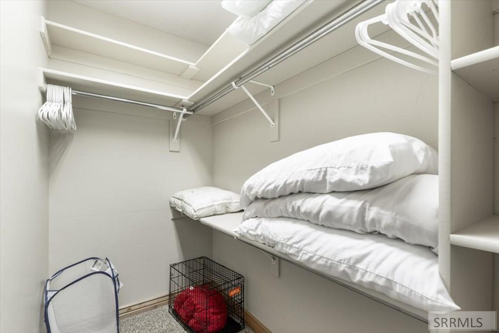 ISLAND PARK, Idaho, 83429, United States, 5 Bedrooms Bedrooms, ,5 BathroomsBathrooms,Residential,For Sale,1980298