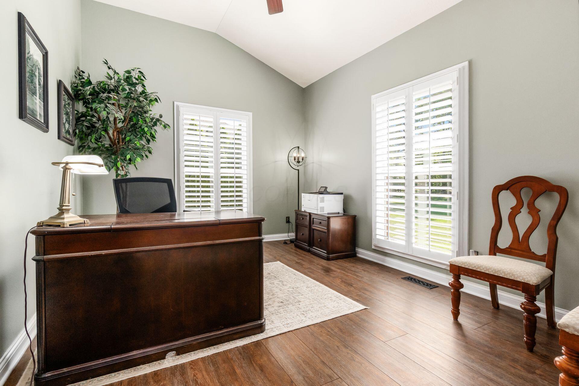 Dublin, Ohio, 43017, United States, 4 Bedrooms Bedrooms, ,5 BathroomsBathrooms,Residential,For Sale,1932782