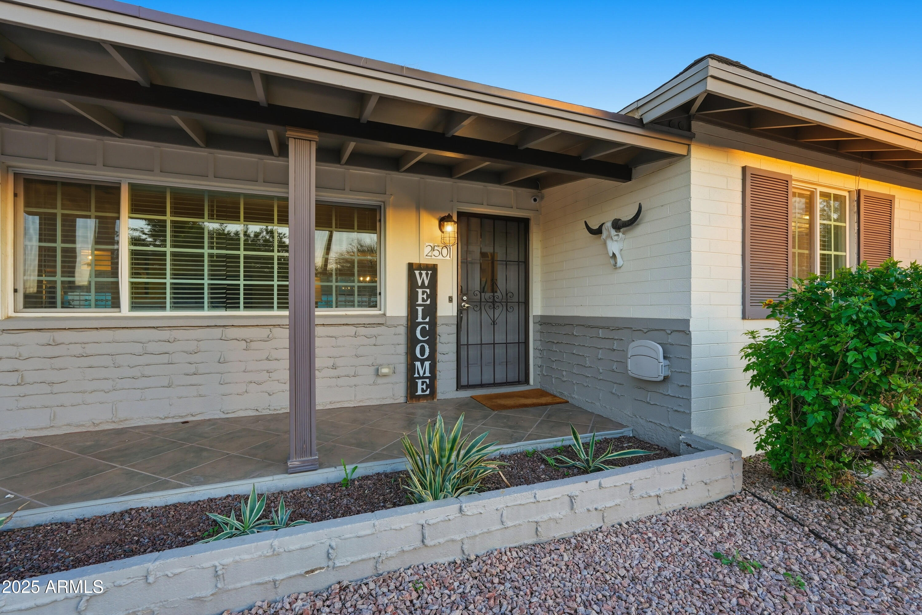 Scottsdale, Arizona, 85257, United States, 3 Bedrooms Bedrooms, ,2 BathroomsBathrooms,Residential,For Sale,2001826