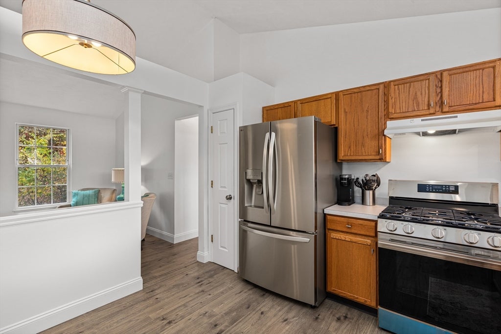 Plymouth, Massachusetts, 02360, United States, 3 Bedrooms Bedrooms, ,2 BathroomsBathrooms,Residential,For Sale,1982553