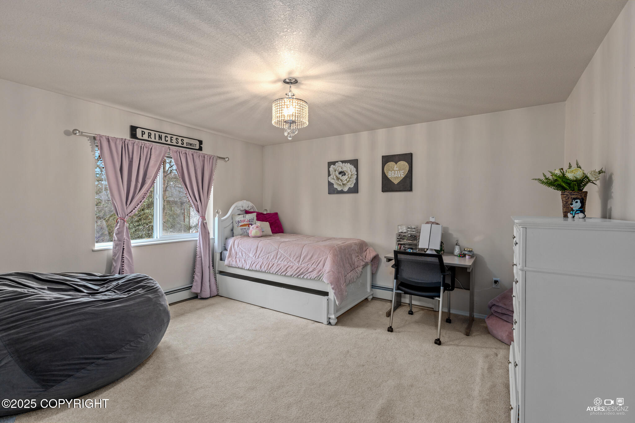 Soldotna, Alaska, 99669, United States, 4 Bedrooms Bedrooms, ,3 BathroomsBathrooms,Residential,For Sale,1981702