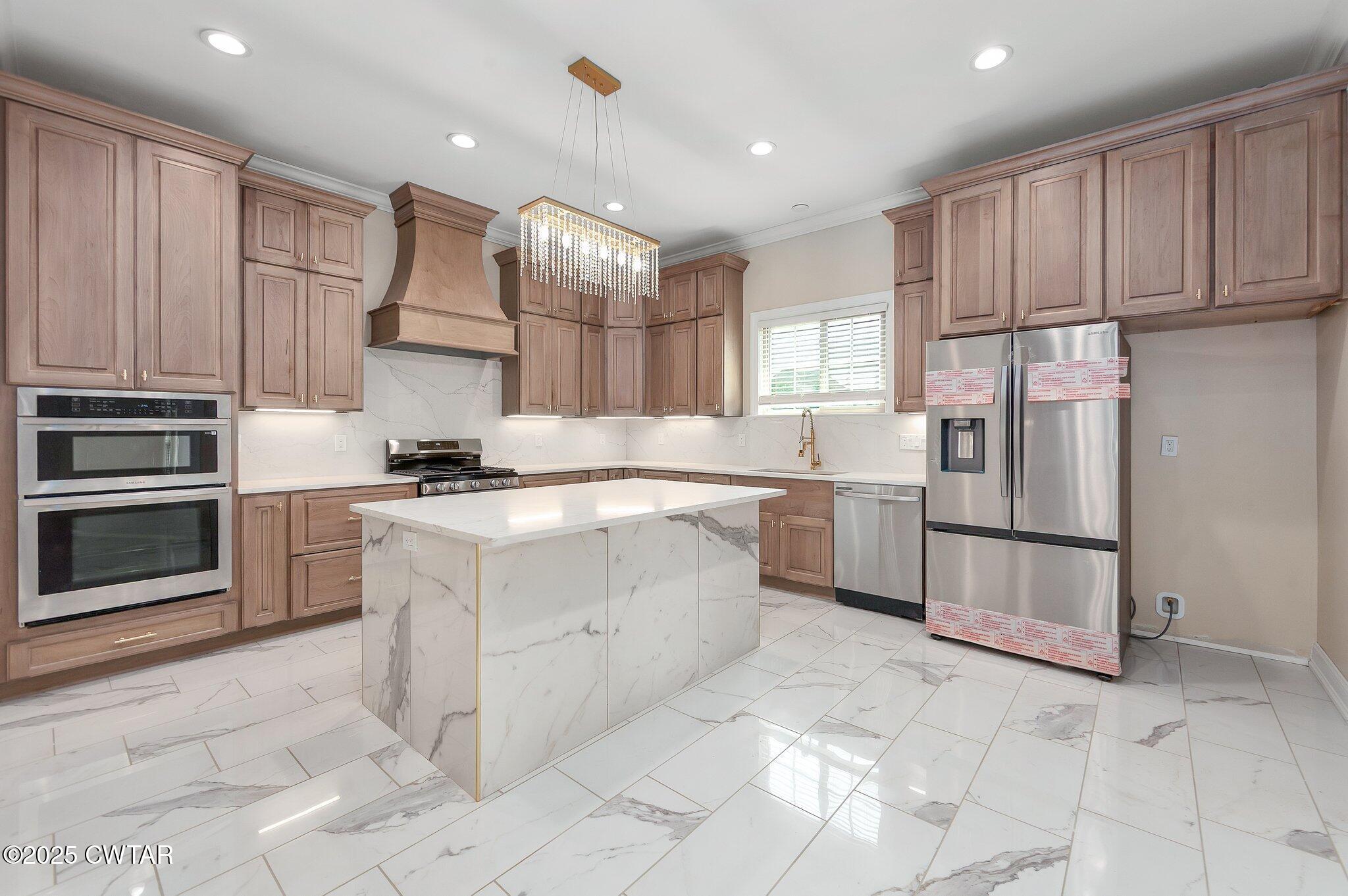 Jackson, Tennessee, 38305, United States, 5 Bedrooms Bedrooms, ,4 BathroomsBathrooms,Residential,For Sale,1868801
