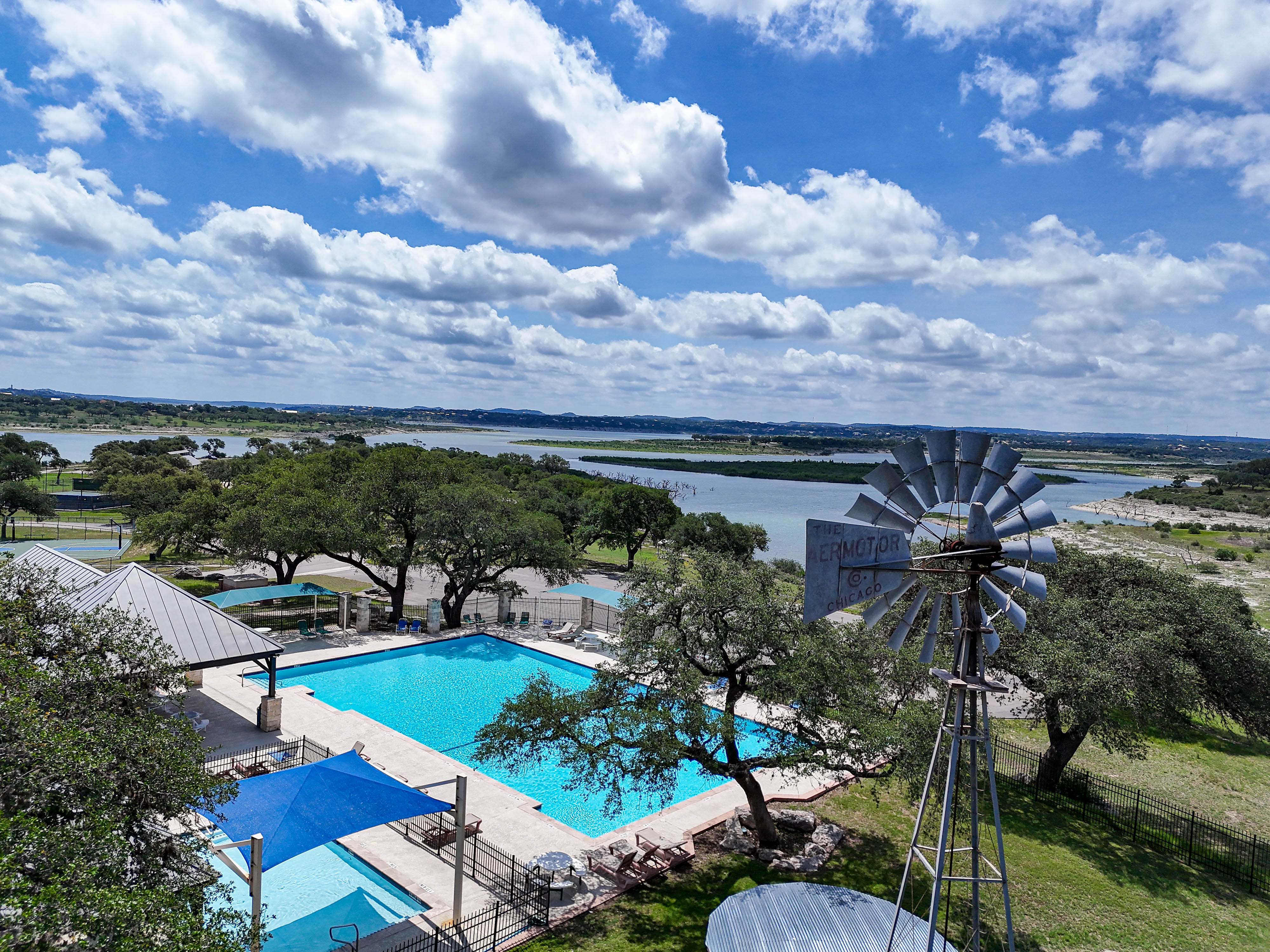  Refined Hill Country Living on the Guadalupe - 物件實景