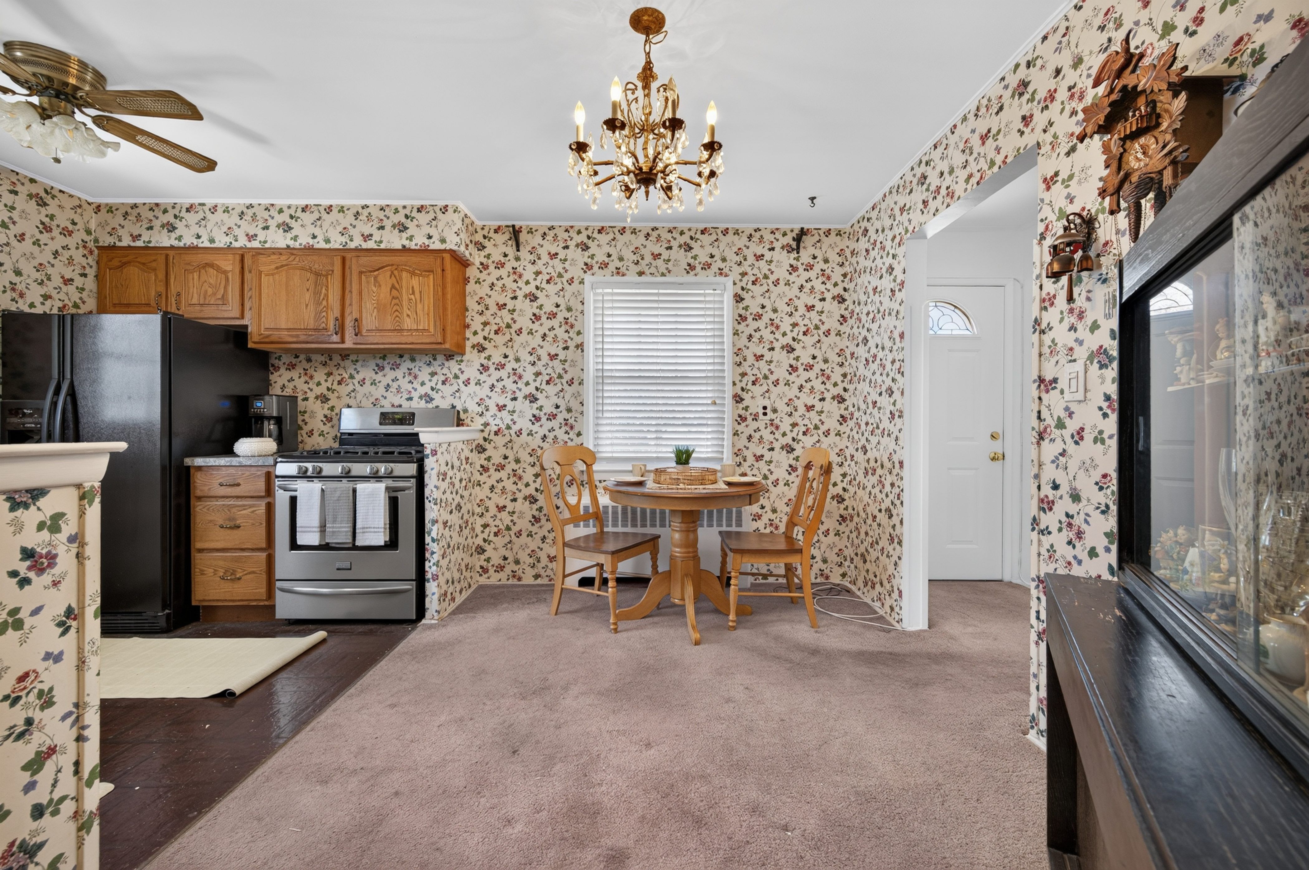  41 Elwood Avenue, Hicksville, NY, 11801 - 物件實景