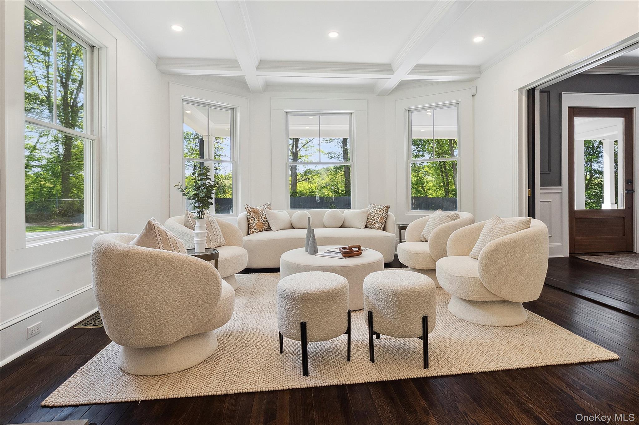 Katonah, New York, 10536, United States, 5 Bedrooms Bedrooms, ,5 BathroomsBathrooms,Residential,For Sale,1942230