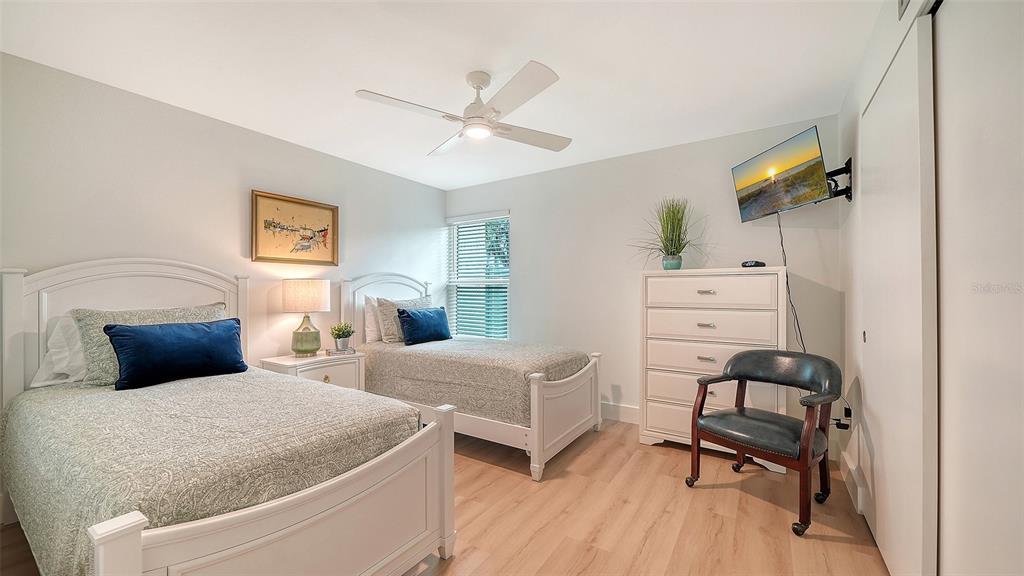 Sarasota, Florida, 34242, United States, 2 Bedrooms Bedrooms, ,2 BathroomsBathrooms,Residential,For Sale,1987938