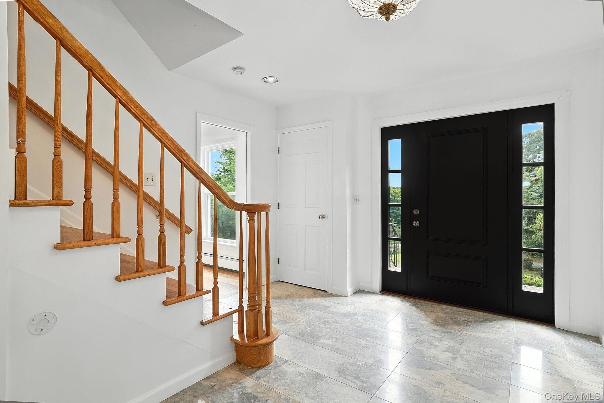 Red Hook, New York, 12571, United States, 5 Bedrooms Bedrooms, ,4 BathroomsBathrooms,Residential,For Sale,1978278