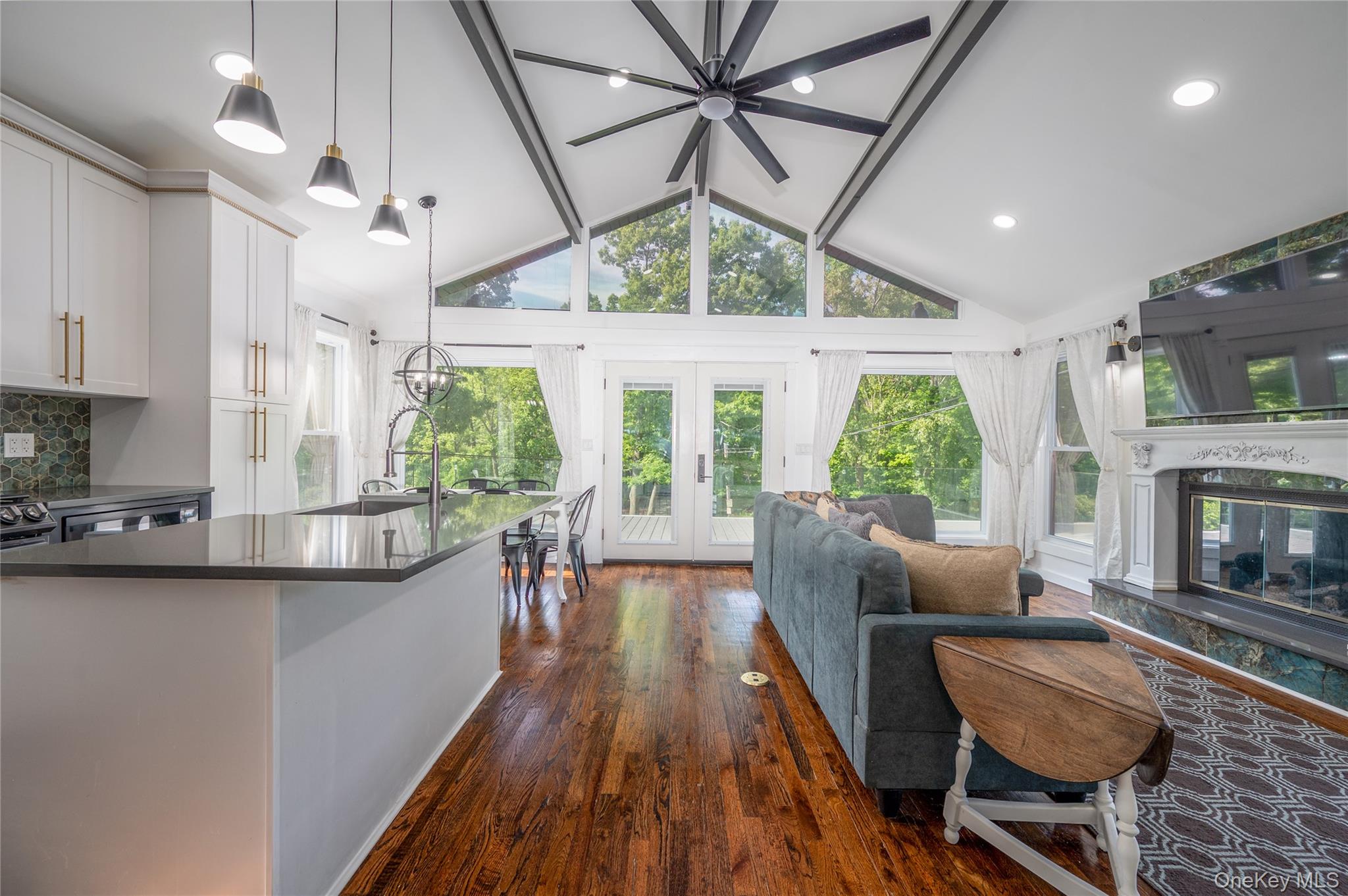 Call Listing Agent, Connecticut, 06776, United States, 3 Bedrooms Bedrooms, ,2 BathroomsBathrooms,Residential,For Sale,1927015