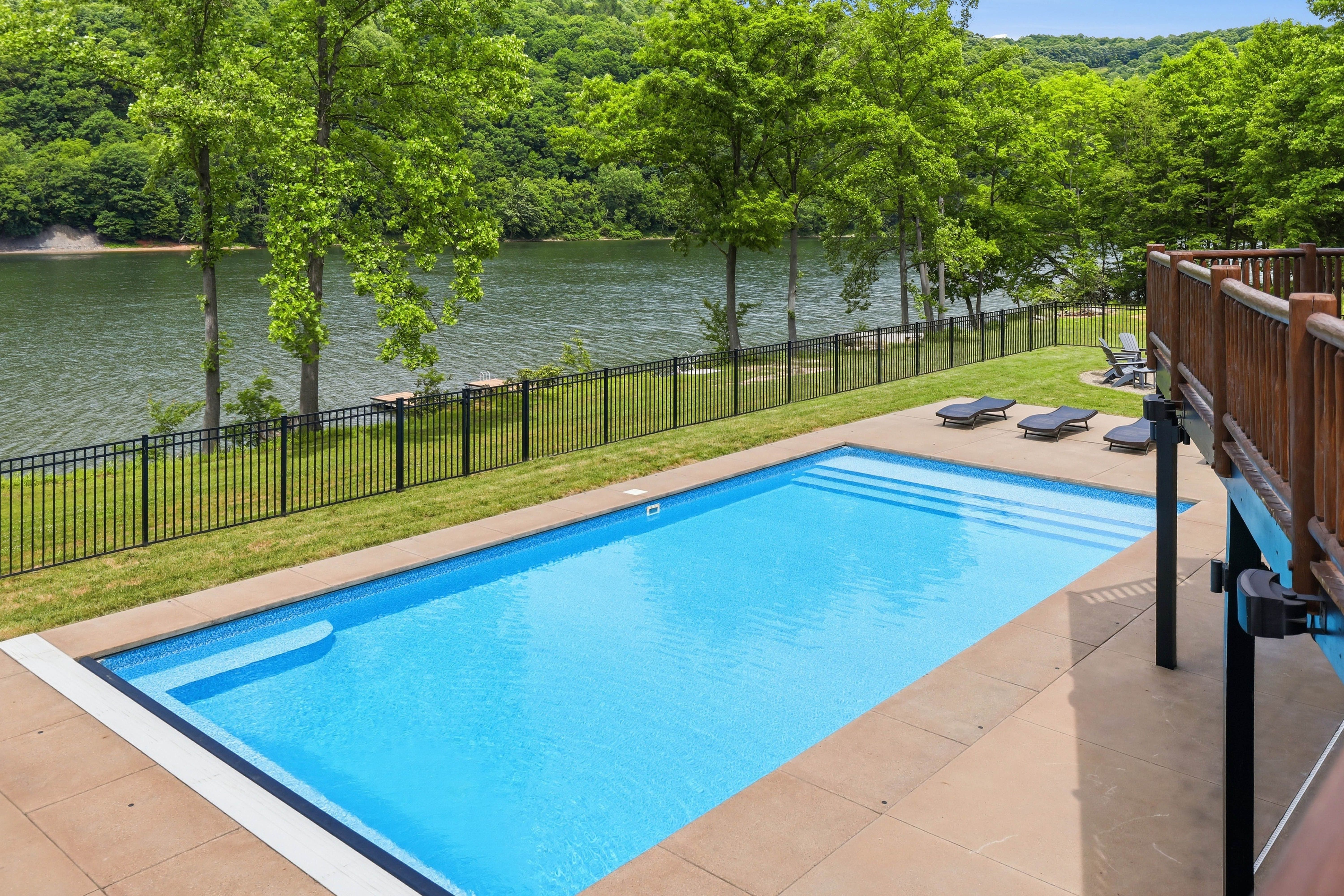  1050 Wattersonville Road, Allegheny Riverfront - 物件實景
