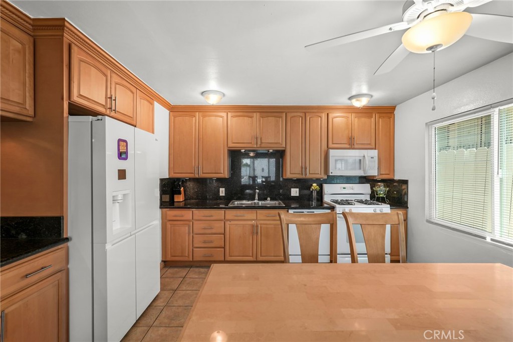 Burbank, California, 91501, United States, 2 Bedrooms Bedrooms, ,2 BathroomsBathrooms,Residential,For Sale,1889900