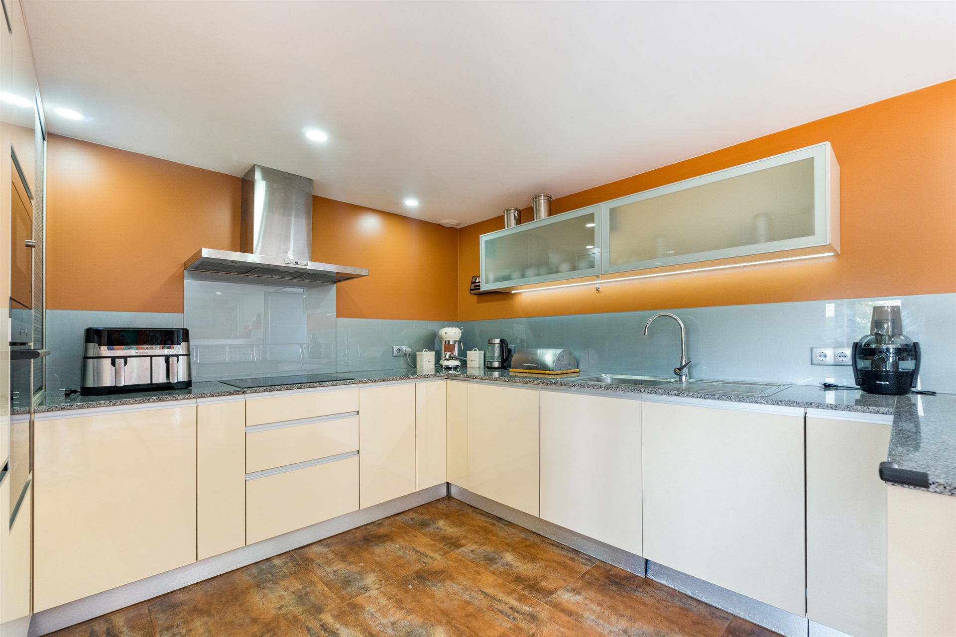  Country house, 6 bedrooms, for Sale - 物件實景