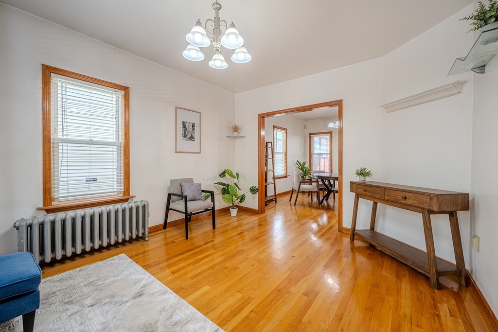 Somerville, Massachusetts, 02145, United States, 4 Bedrooms Bedrooms, ,2 BathroomsBathrooms,Residential,For Sale,1950845