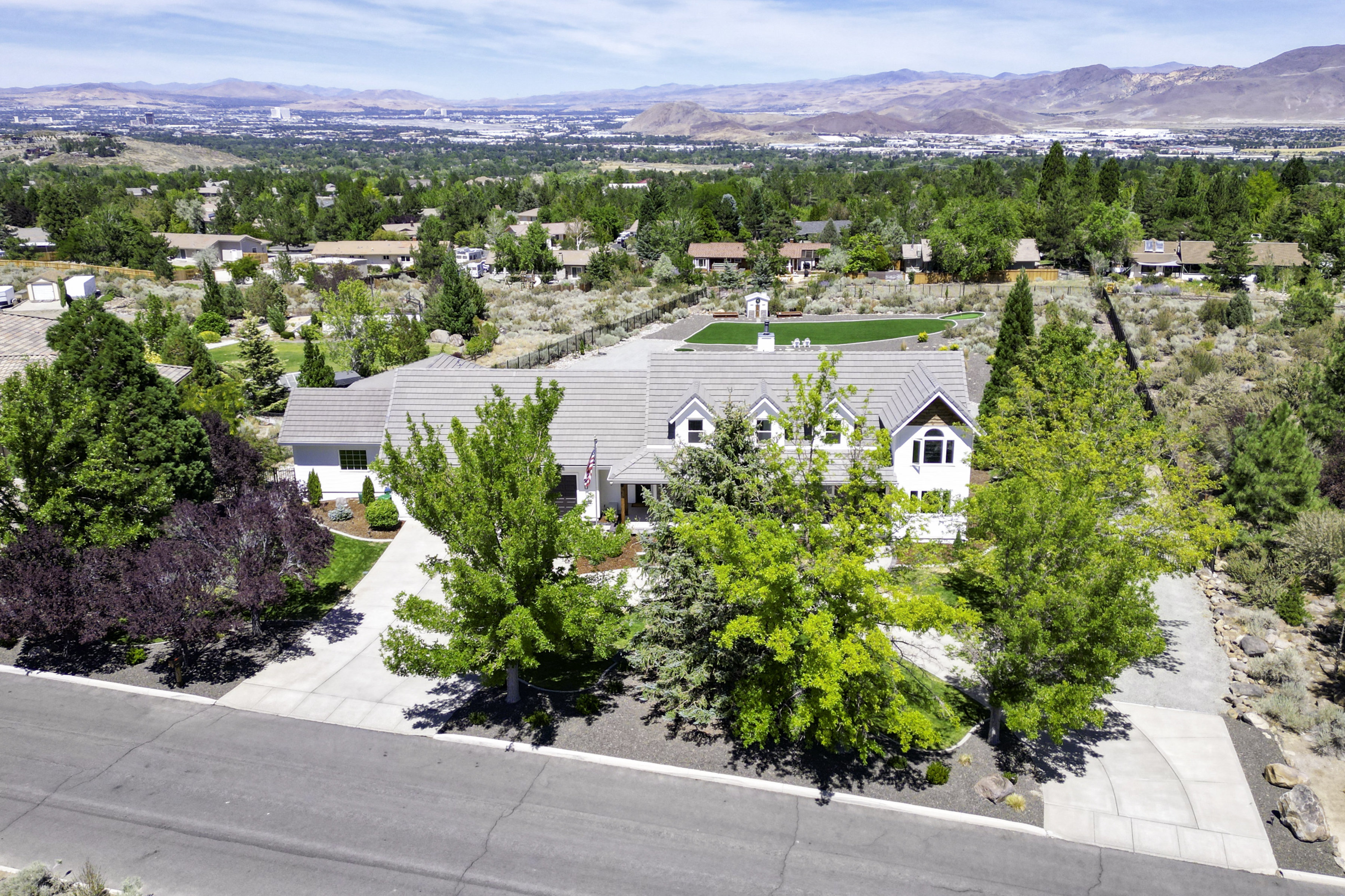 Expansive South West Luxury Ranch Style Estate with RV Garage & In-Law Quarters - 物件實景