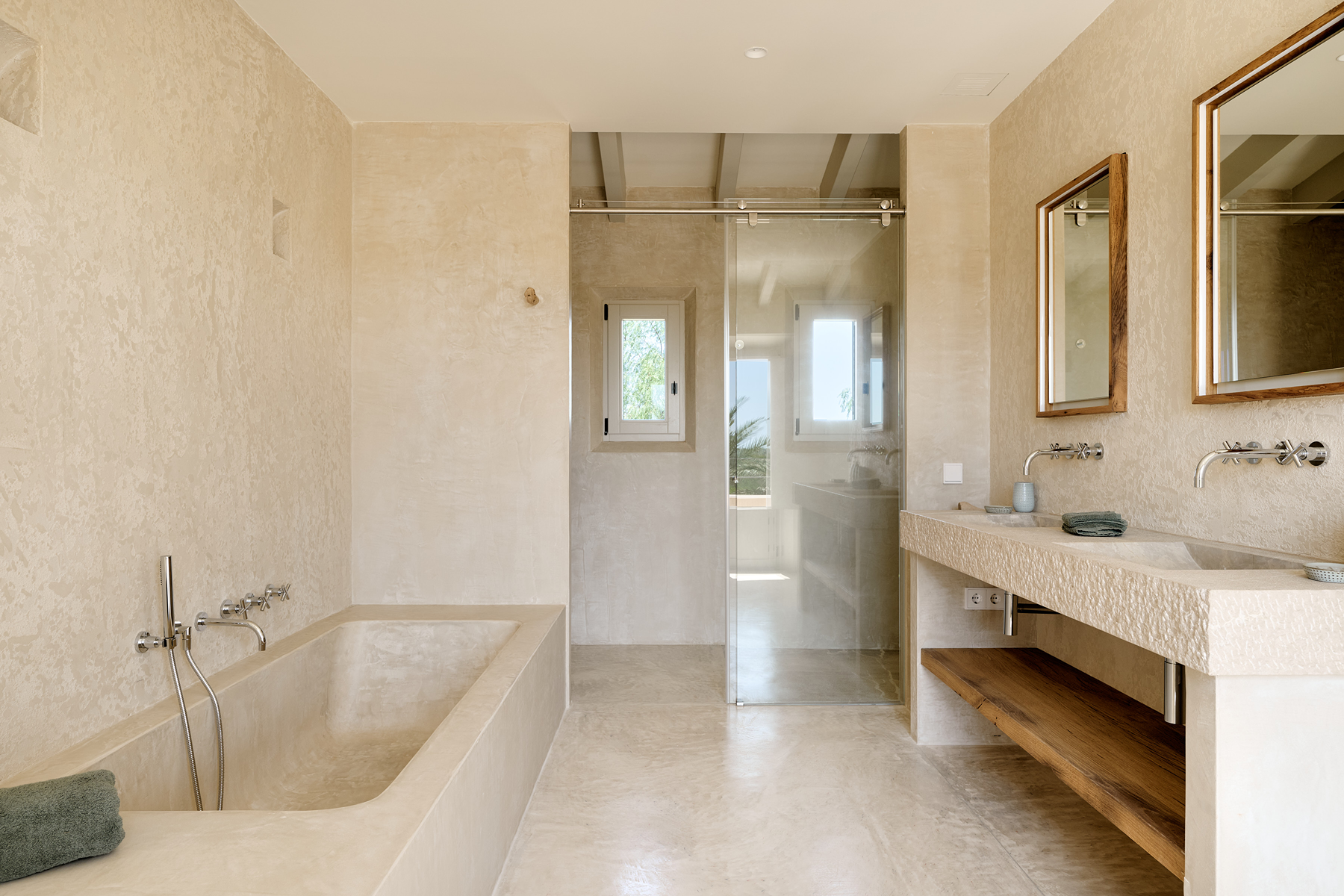  Mallorcan estate with pool and sea views in Portocolom, Mallorca - 物件實景