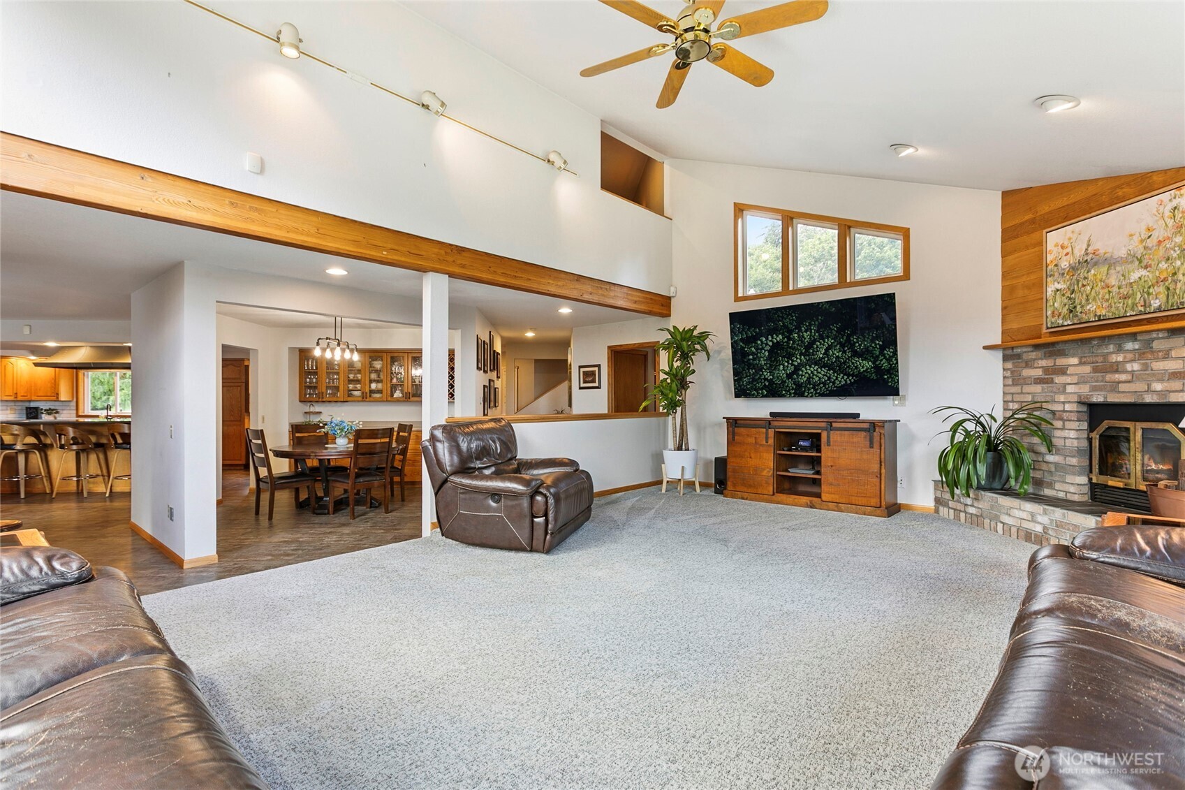 Ferndale, Washington, 98248, United States, 5 Bedrooms Bedrooms, ,1 BathroomBathrooms,Residential,For Sale,1901215