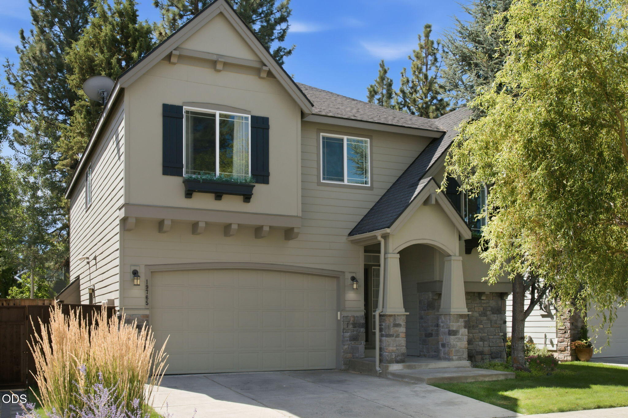 Dry Canyon Ave, Bend, OR 97702