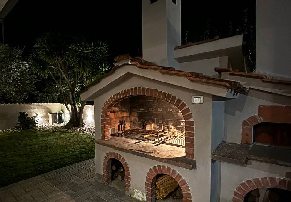 Roma, Roma, 00100, IT, 6 Bedrooms Bedrooms, ,5 BathroomsBathrooms,Residential,For Sale,1941968