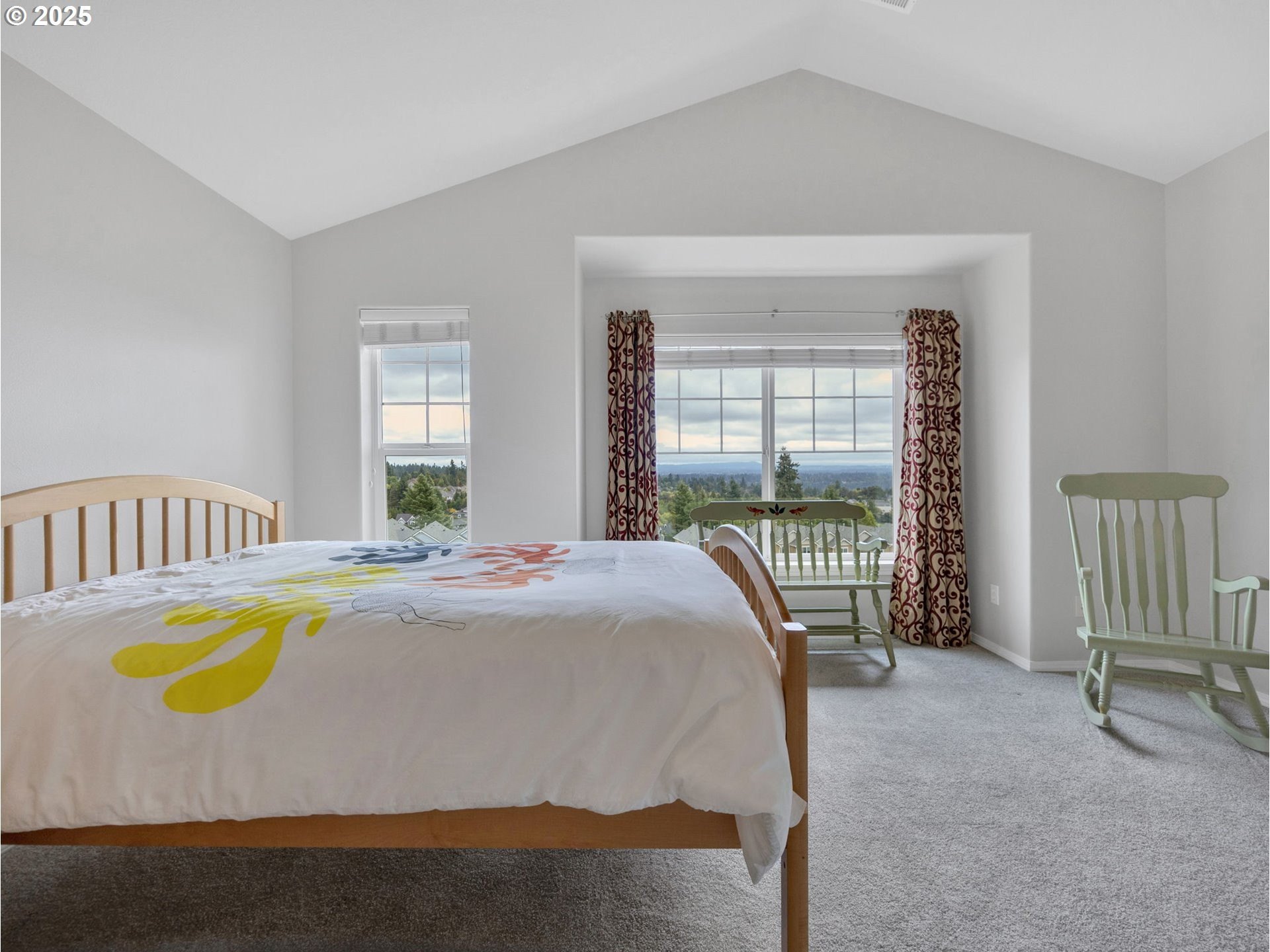 West Linn, Oregon, 97068, United States, 3 Bedrooms Bedrooms, ,3 BathroomsBathrooms,Residential,For Sale,1950039